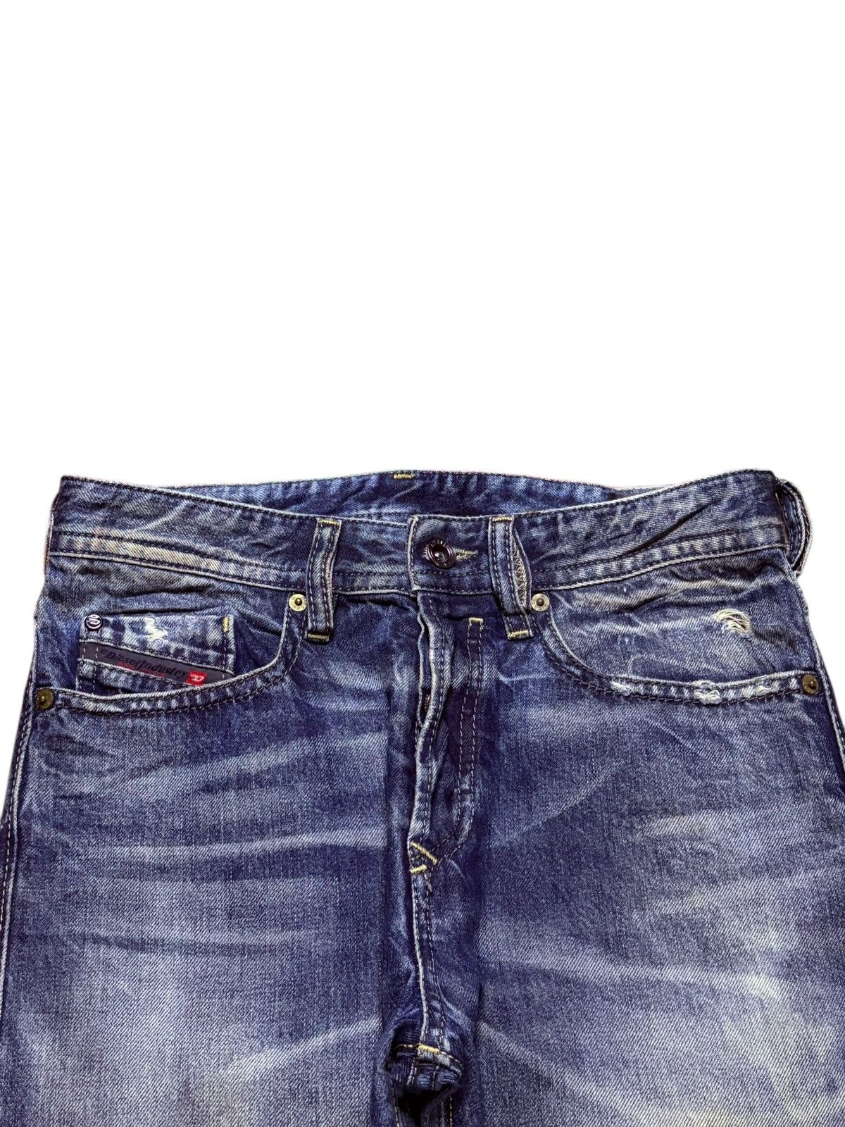 Diesel Vintage Diesel Buster Button Fly Mud Wash Distressed Jeans Size US 29 - 4 Thumbnail