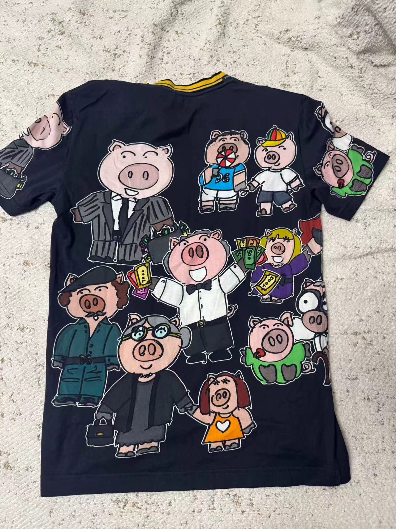 Dolce & Gabbana DG Authentic Pig Print Short Sleeve T-Shirt Size US S / EU 44-46 / 1 - 2 Thumbnail