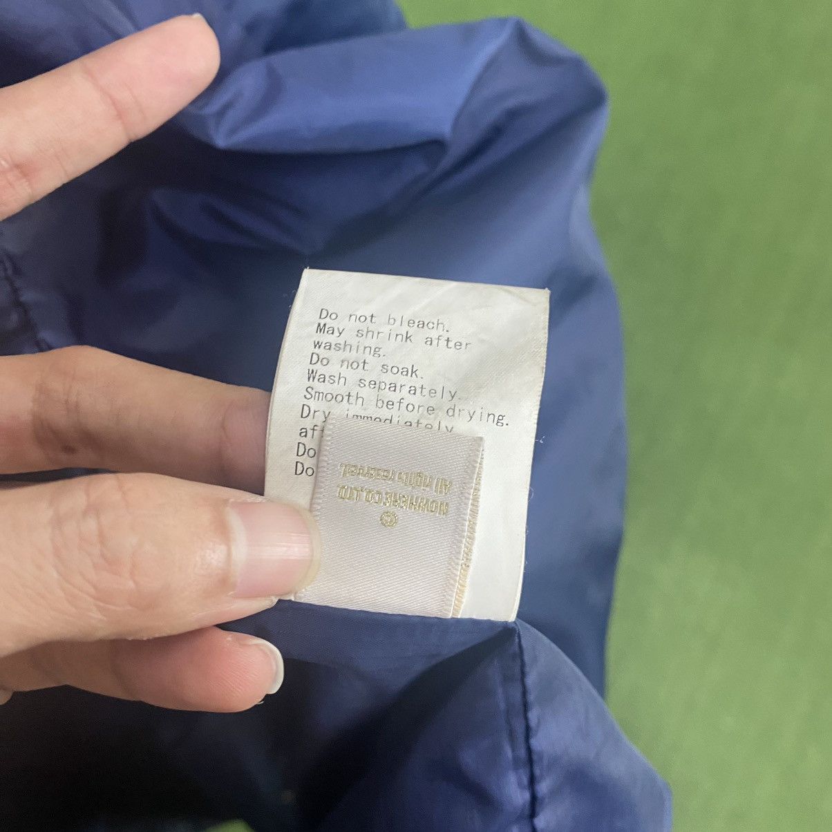 Bape A Bathing Ape Navy Blue 93 Logo Coack Jacket, size large Size US L / EU 52-54 / 3 - 19 Thumbnail