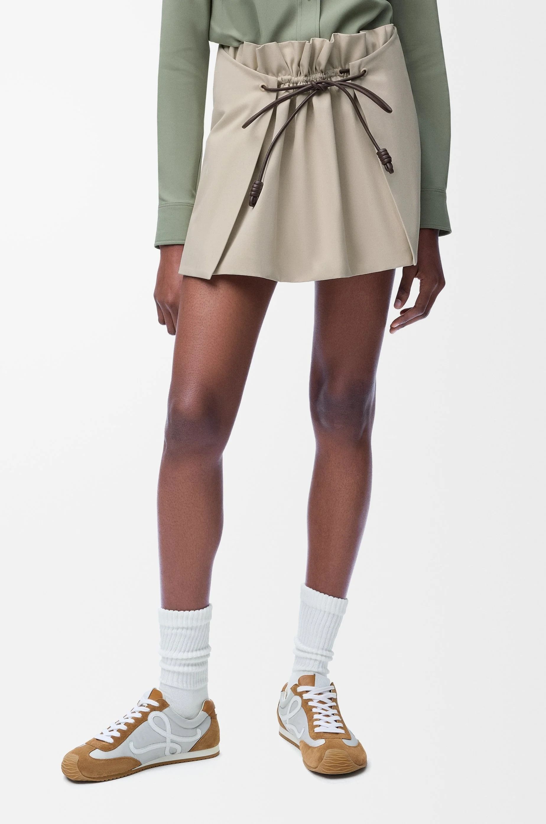 Loewe o1in1g0426 Mini Skirt in Light Beige Size 28" / US 6 / IT 42 - 3 Thumbnail