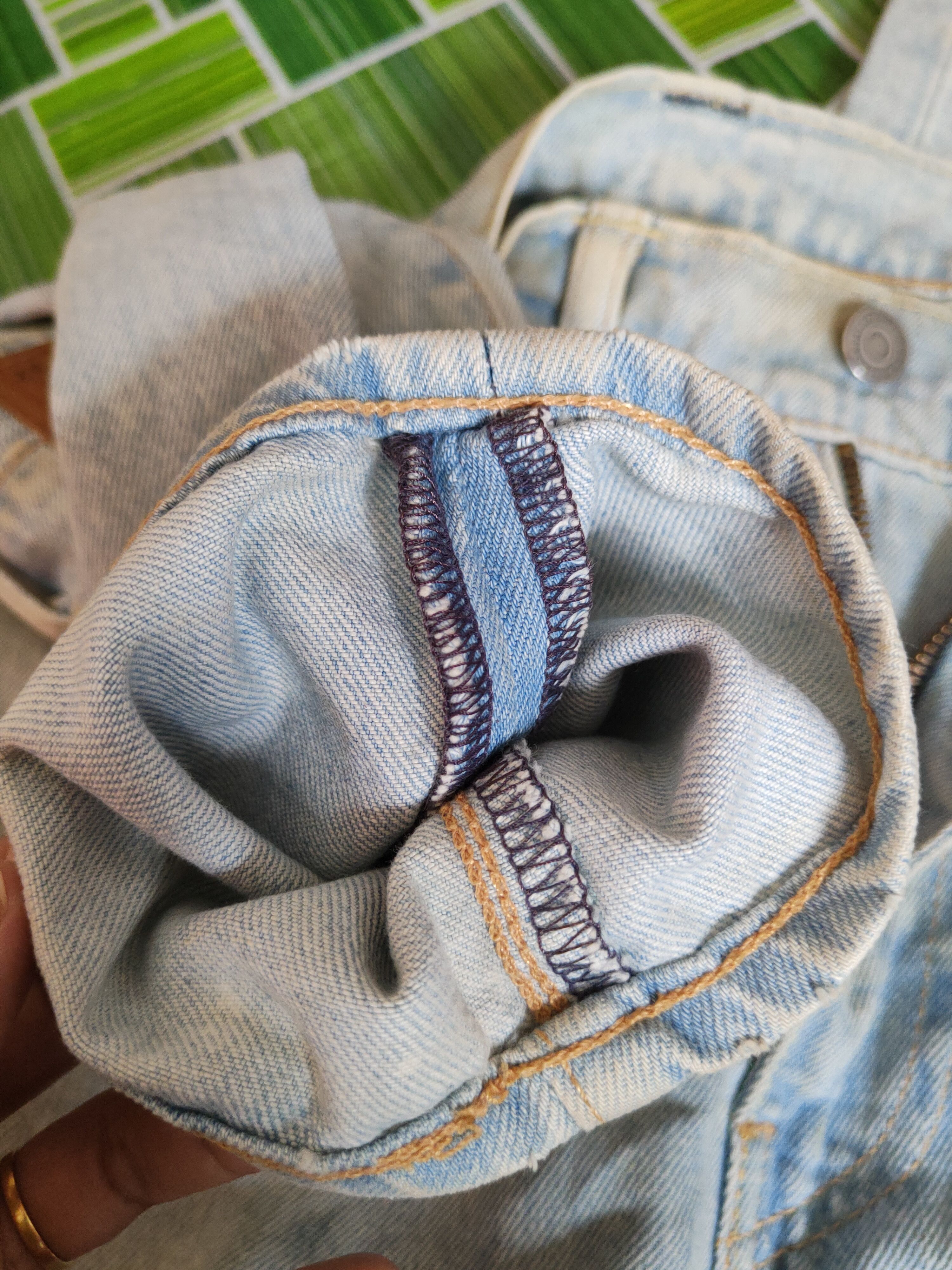 Levi's 519 Levi's Blue Faded vintage Skinny Denim #S1413 Size US 32 / EU 48 - 14 Thumbnail