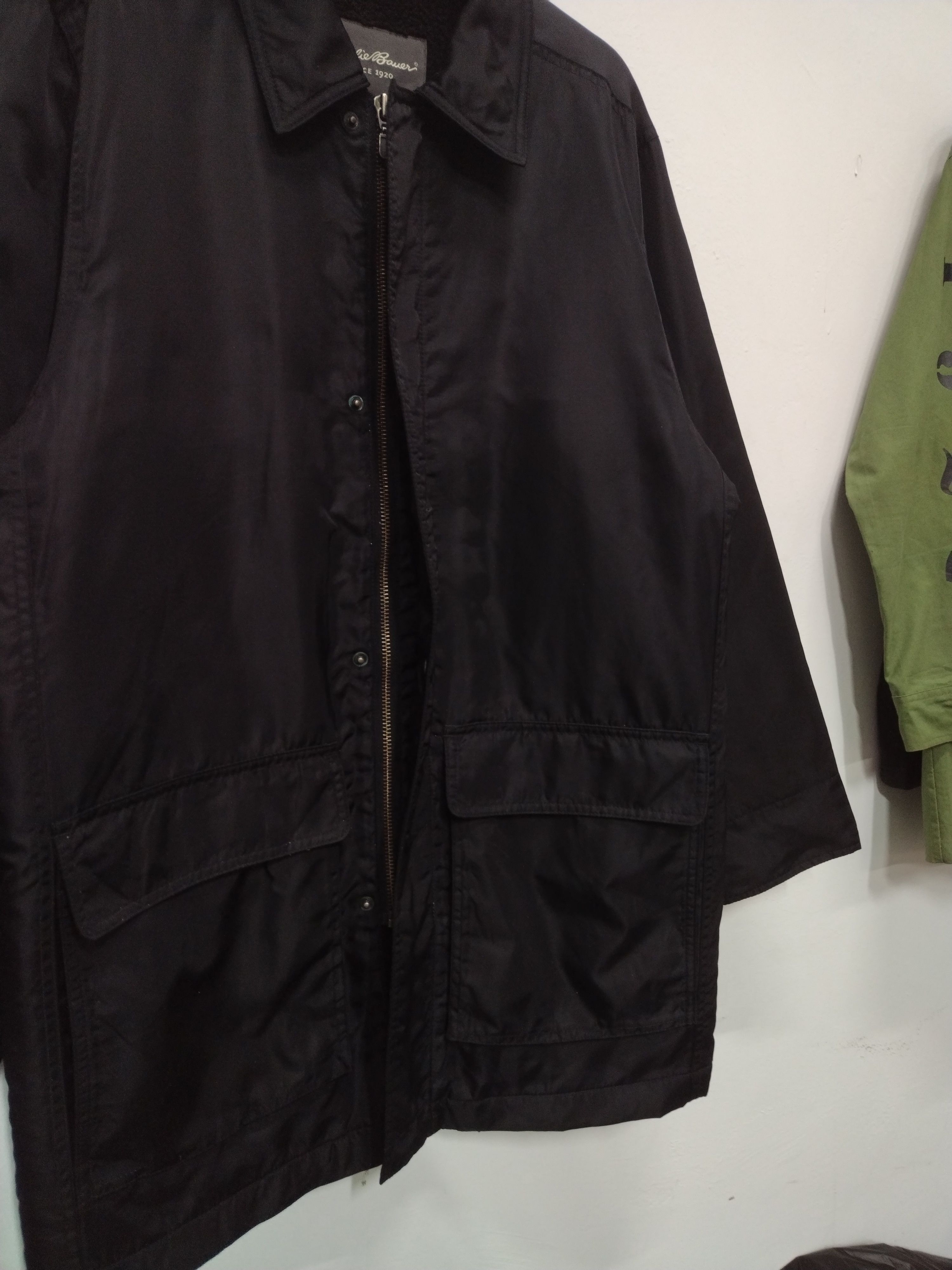 Eddie Bauer Vintage Eddie Bauer Nylon Parka Fleece Inside Jacket Size US L / EU 52-54 / 3 - 6 Thumbnail