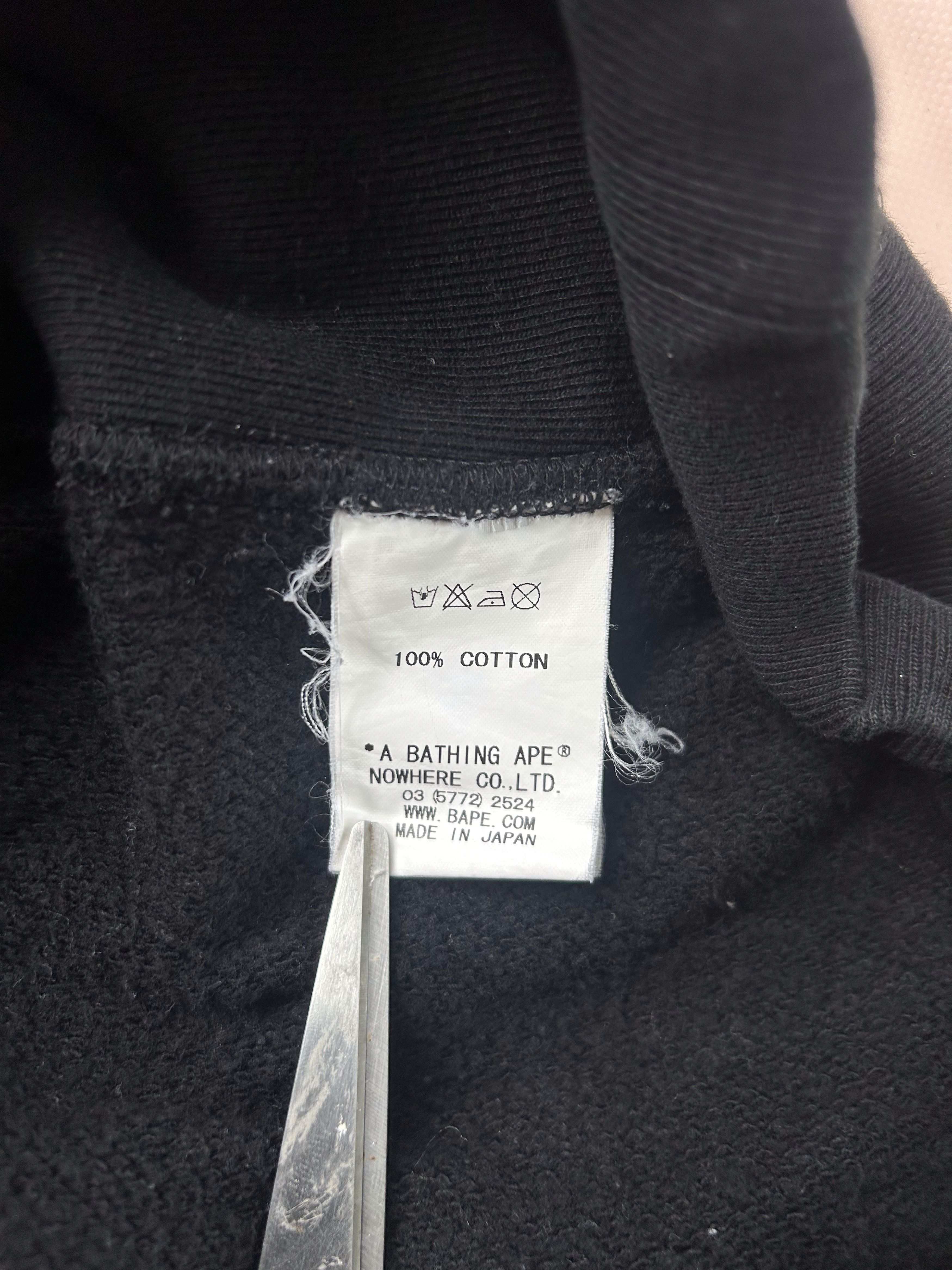 Bape BAPE Black Camo Snap Button Hoodie [Size L] Size US L / EU 52-54 / 3 - 9 Thumbnail