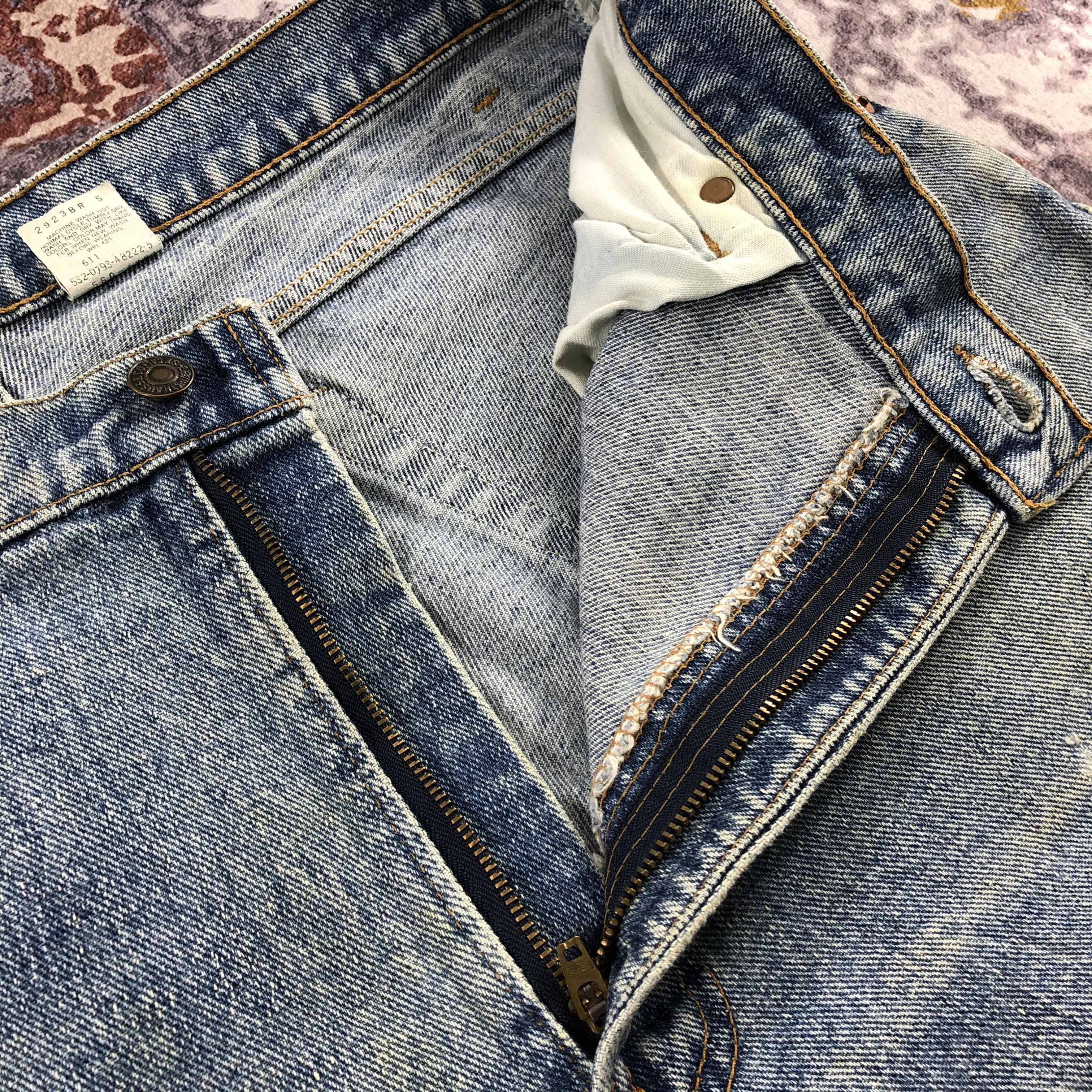Levi's × Vintage 90s Vintage Light Wash Levis 560 Jeans-JM2499 Size US 36 / EU 52 - 10 Thumbnail