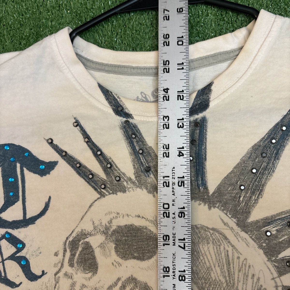 Marc Ecko Beige Embellished Marc Ecko Skull Graphic Tee Size US L / EU 52-54 / 3 - 5 Thumbnail