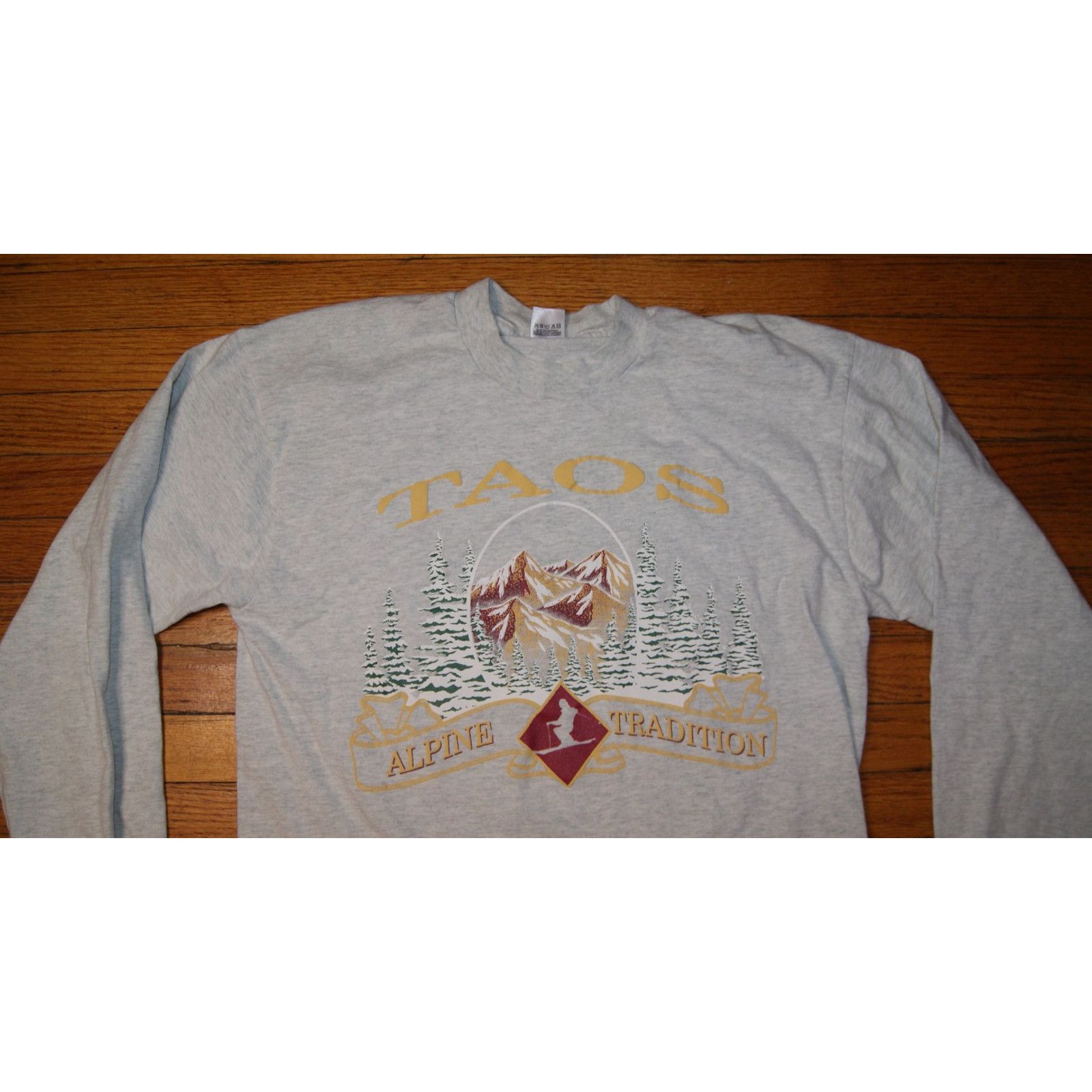 Fruit Of The Loom VTG TAOS Valley Ski Club Alpine Long Sleeve Gray TShirt Size US L / EU 52-54 / 3 - 1 Thumbnail