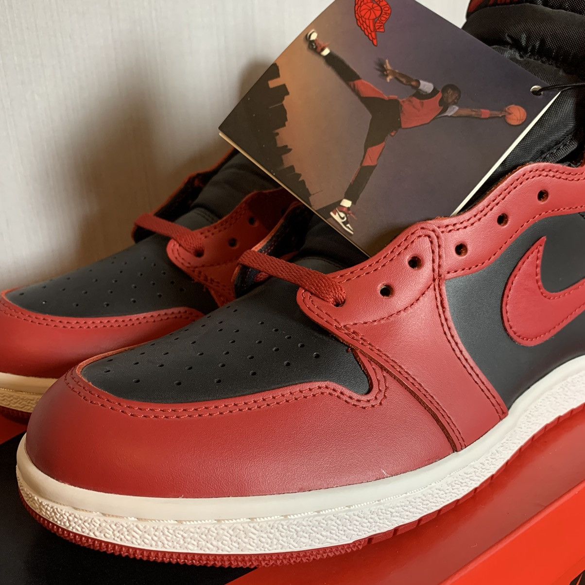 Jordan Brand Jordan 1 Retro High 85 Varsity Red Size US 11 / EU 44 - 5 Thumbnail