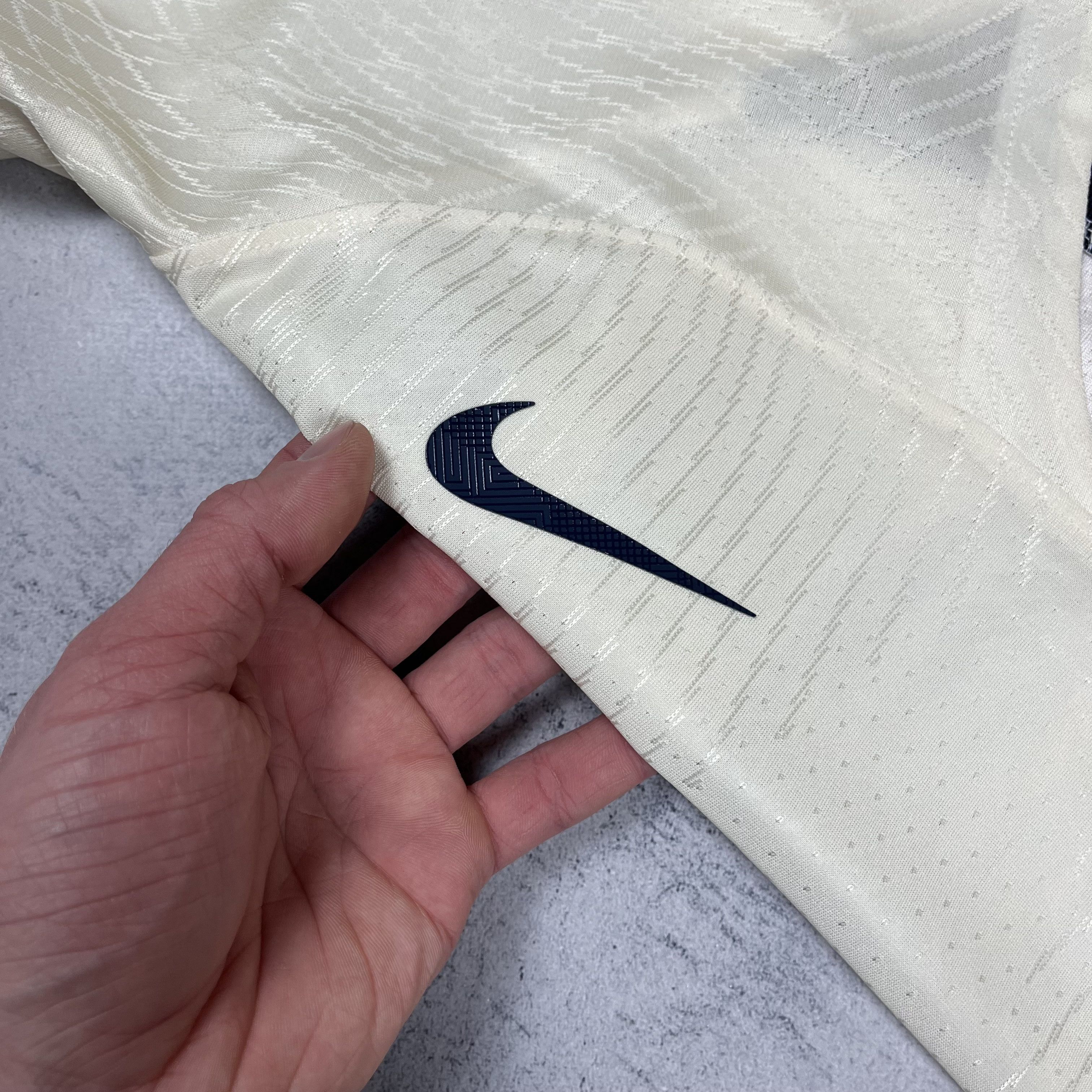 Nike Nike Portugal C. Ronaldo 7 Away Soccer Jersey Shirt 2022/23 Size US M / EU 48-50 / 2 - 13 Thumbnail