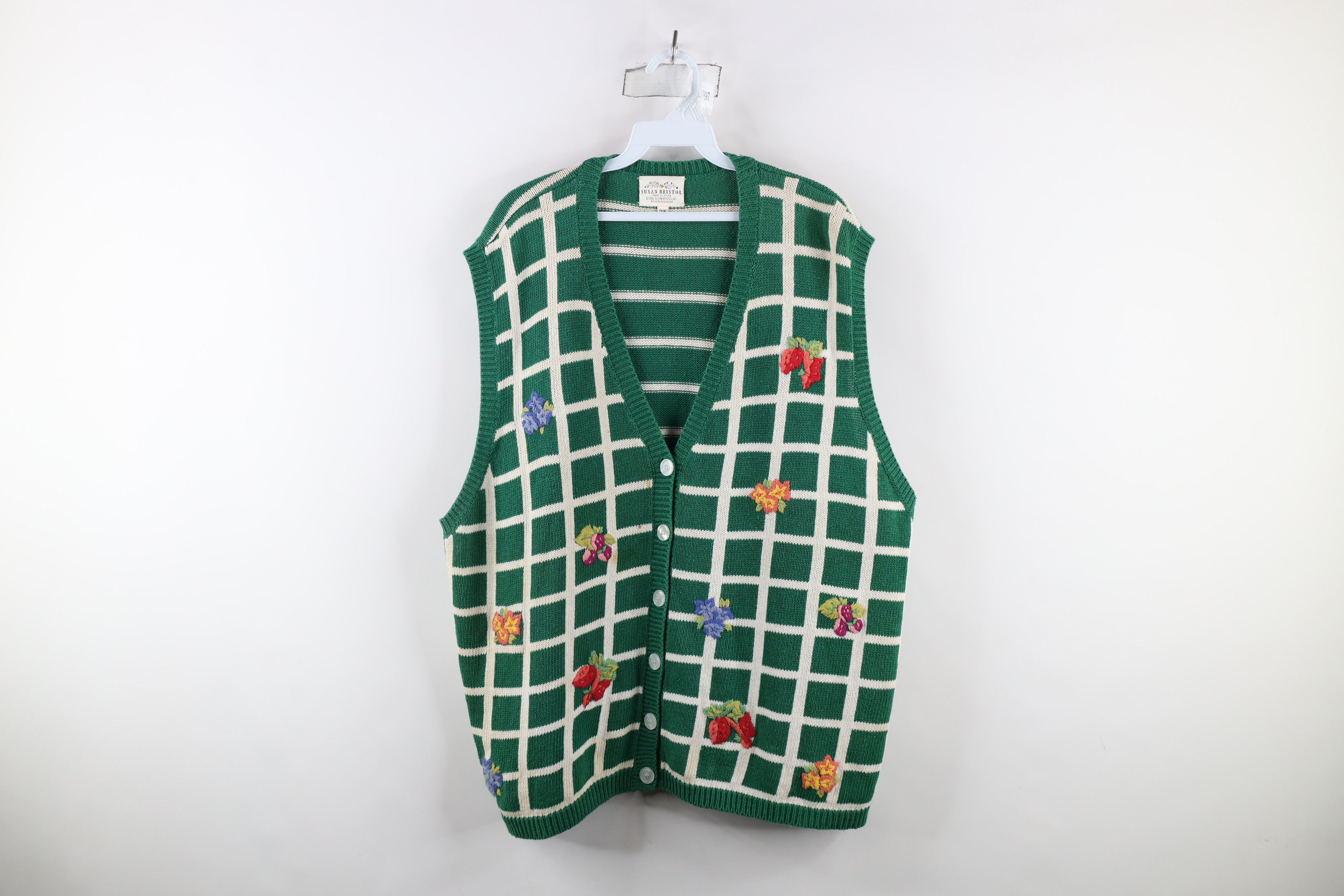 Vintage Vintage 90s Streetwear Embroidered Cardigan Sweater Vest Size 3XL / US 20-22 - 1 Thumbnail