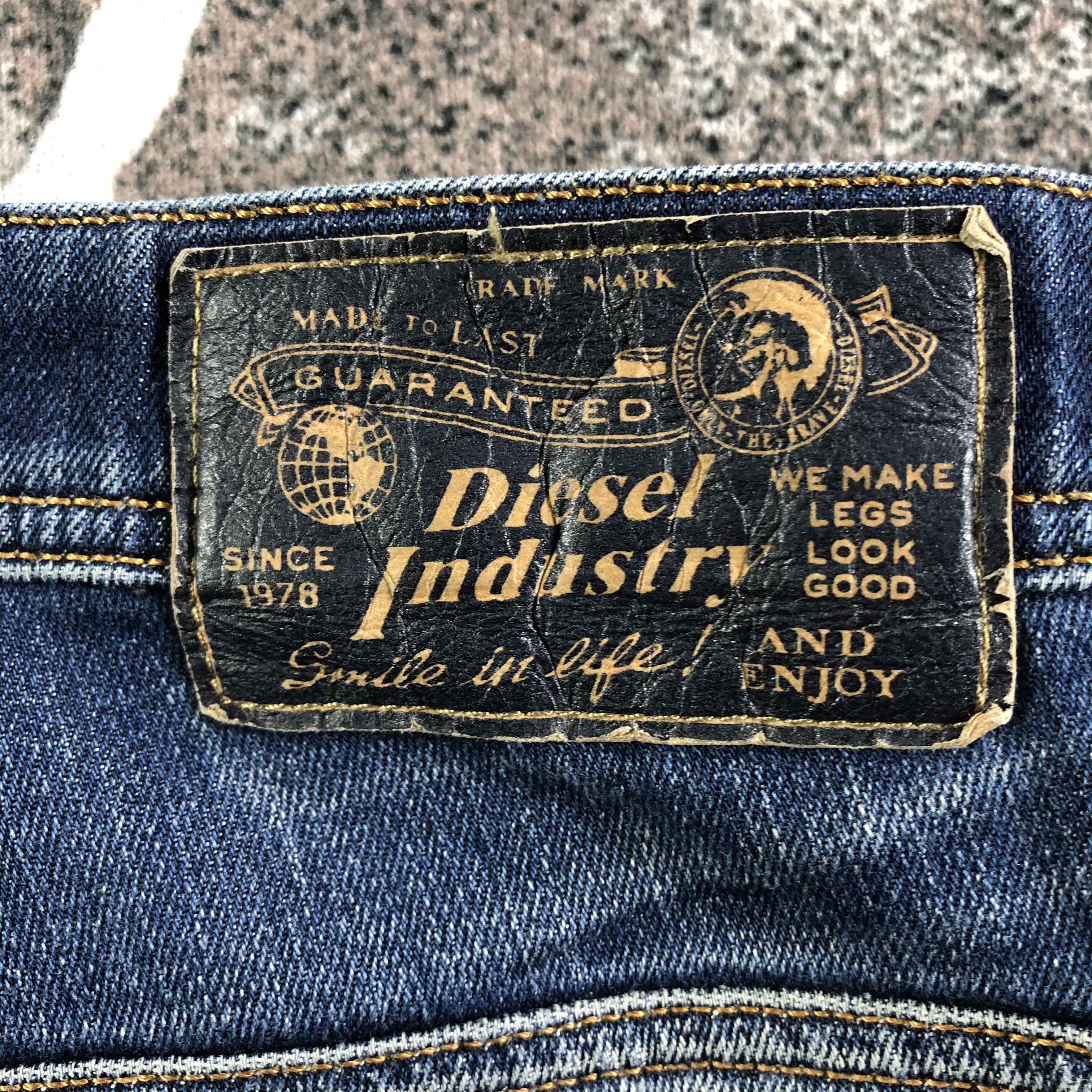 Diesel Diesel Safado Jeans Distressed Denim KJ2236 Size US 31 - 5 Thumbnail