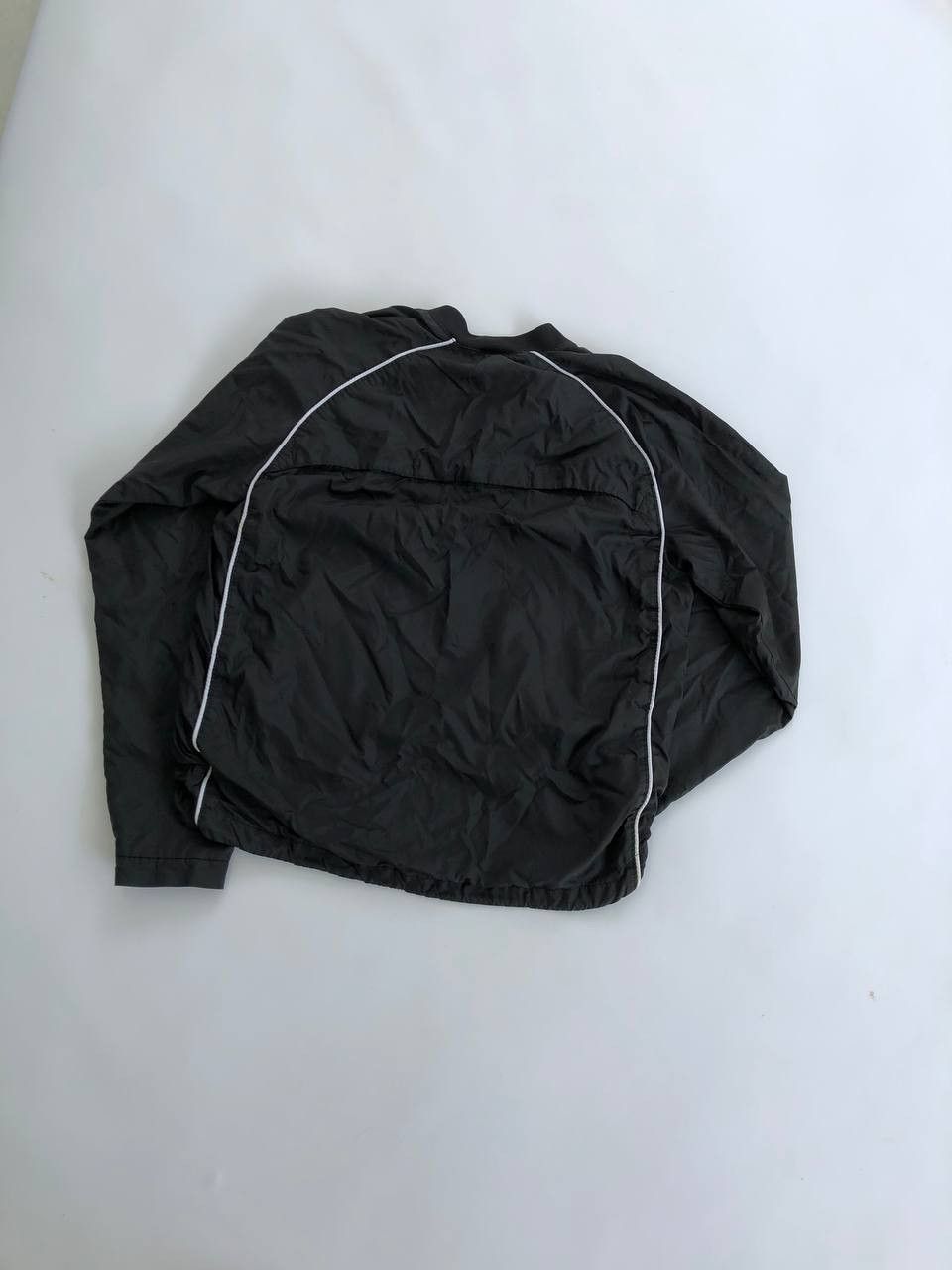 Nike Vintage Nike Nylon Sweatshirt Mini Logo Drill Y2K Size US M / EU 48-50 / 2 - 6 Thumbnail