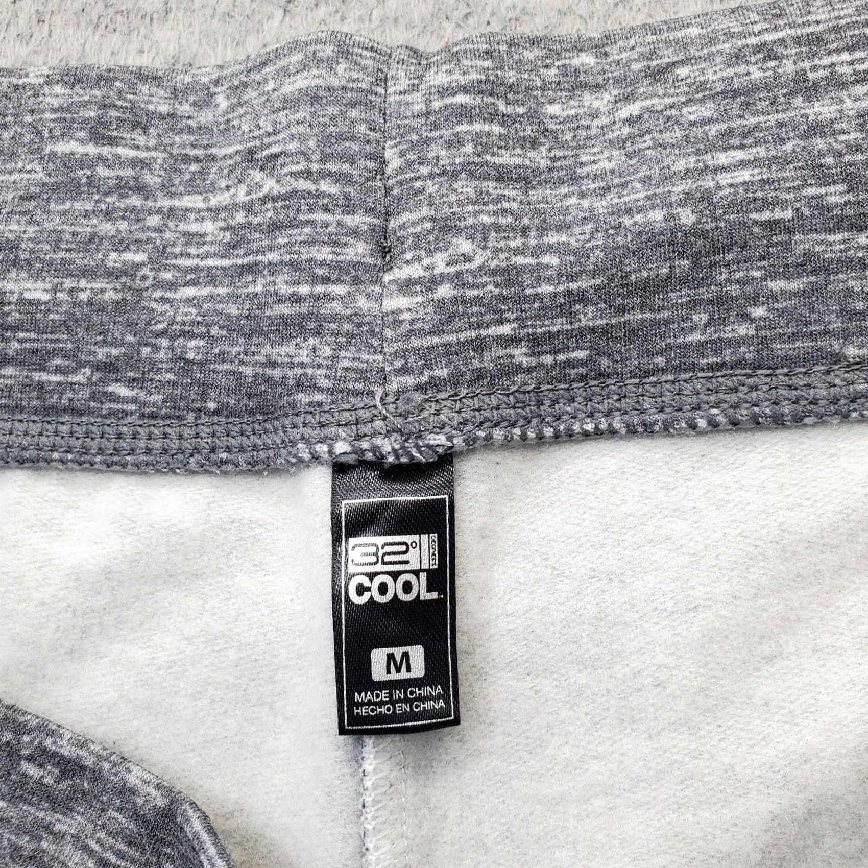 Vintage 32 Degree Cool Fleece Shorts Womens Medium Gray Super Soft Stretch Drawstring Shirt? Size 32" / US 10 / IT 46 - 6 Thumbnail