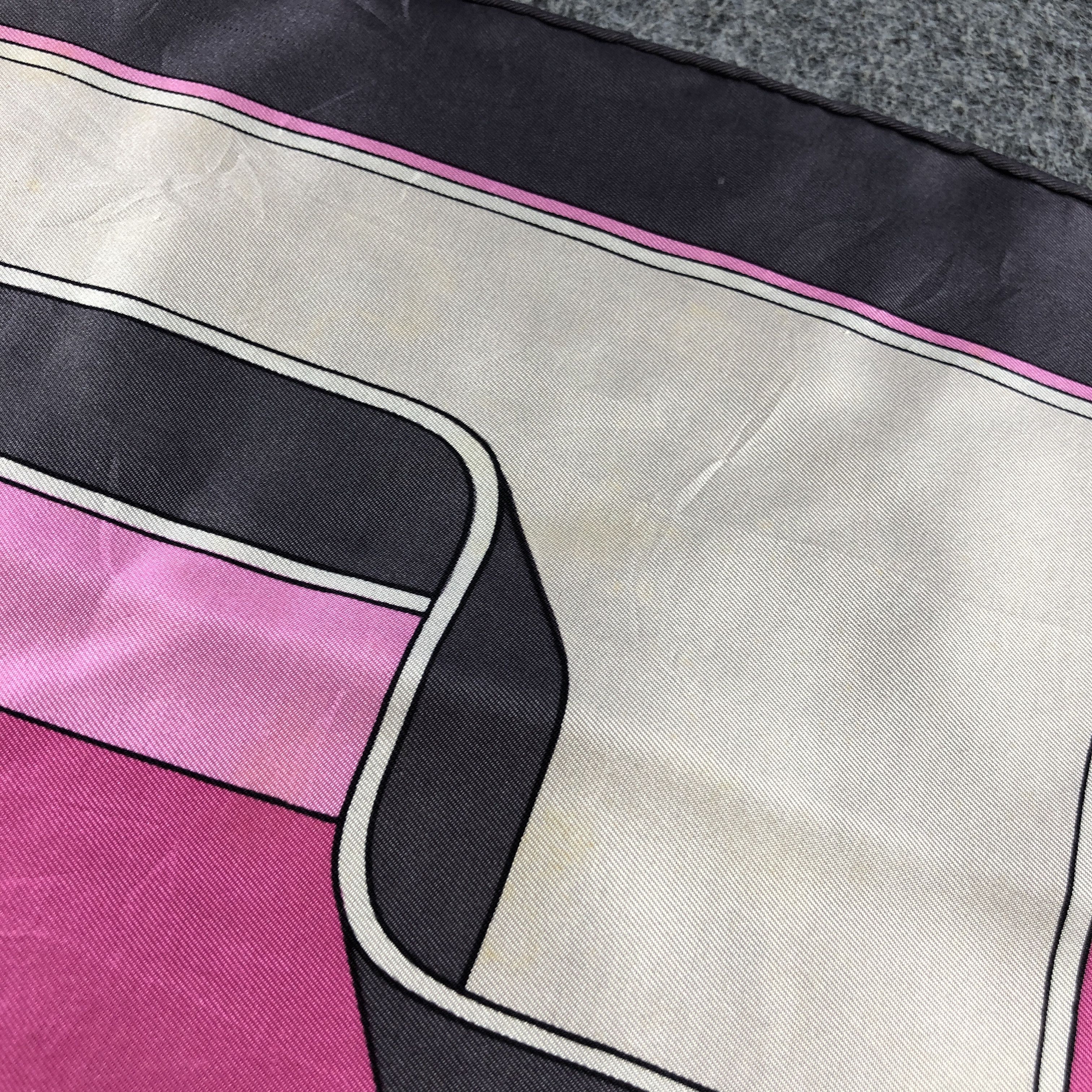 Pierre Cardin Pierre Cardin Abstract Hand Rolled Silk Scarf M1126 Size ONE SIZE - 15 Thumbnail