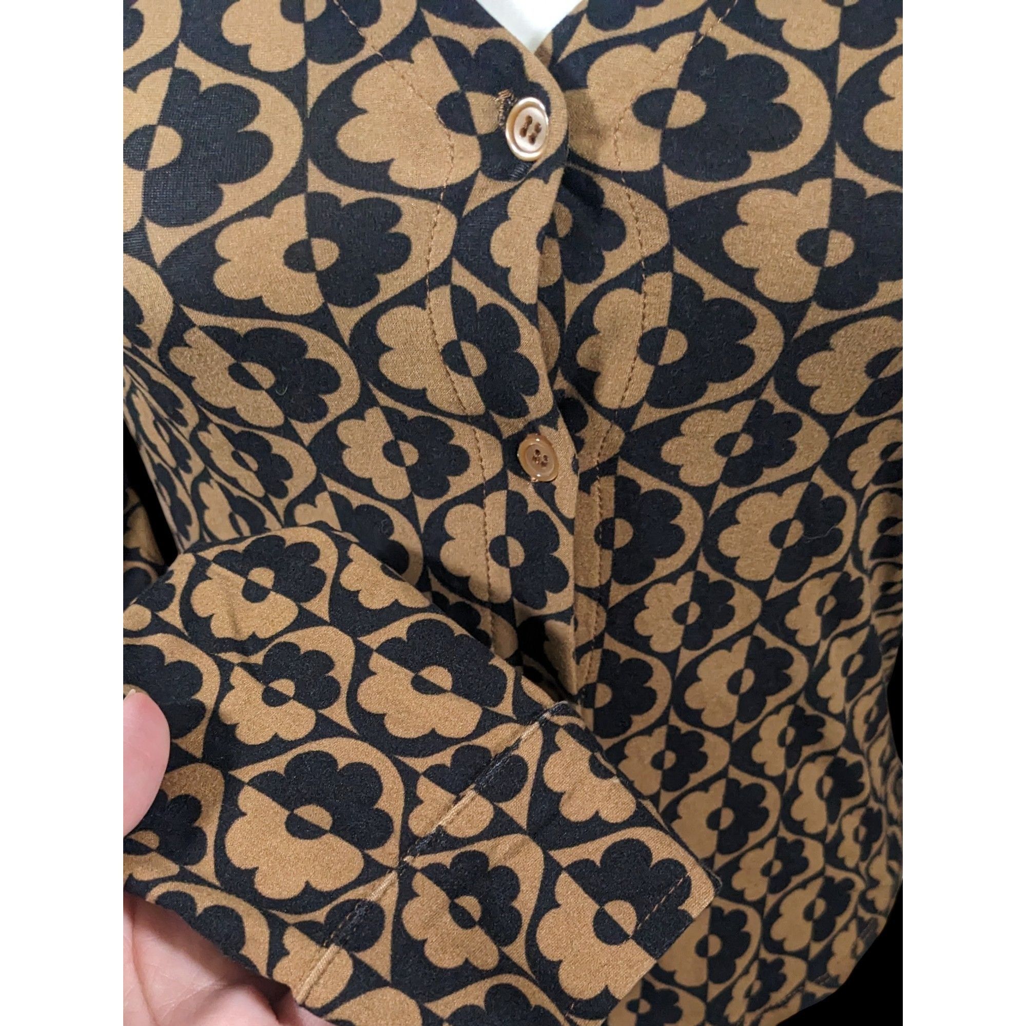 Other Retro Black And Brown Floral Button Down Top by No Boundarie Size S / US 4 / IT 40 - 7 Thumbnail