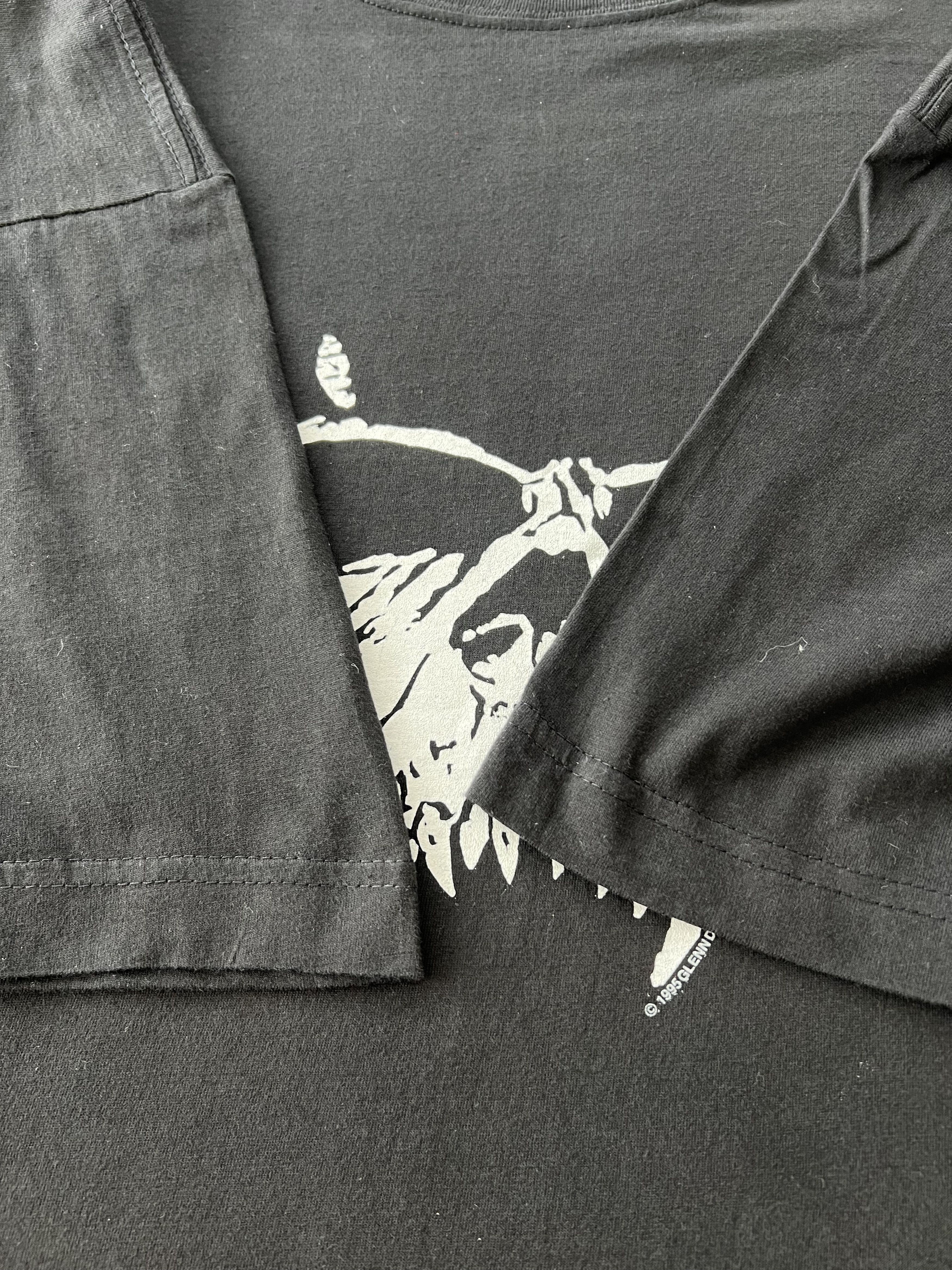 Band Tees Vintage 1995 Danzig Heavy Metal Band Cropped Black T-shirt Size US XL / EU 56 / 4 - 8 Thumbnail