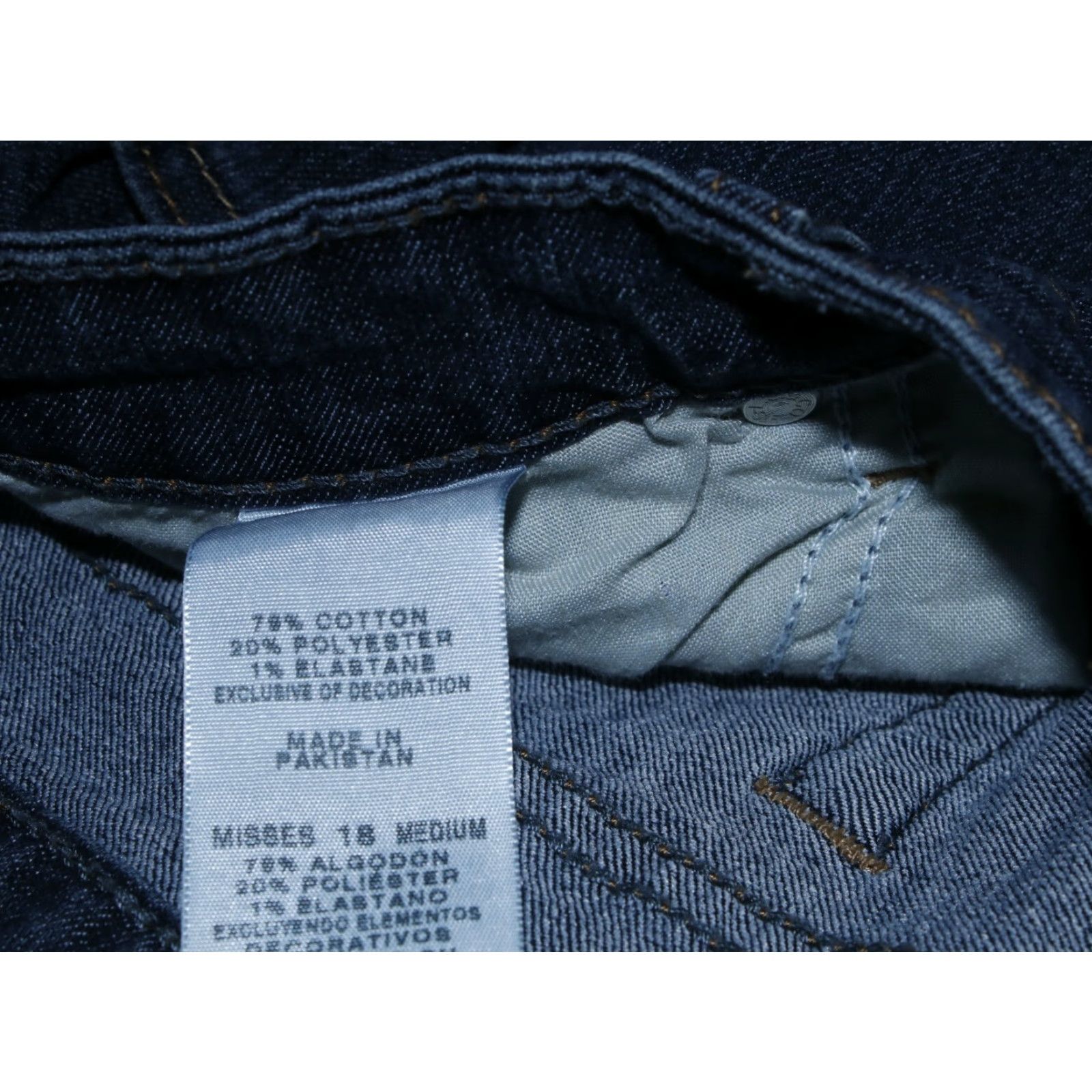 Levi's Levi's Signature Jeans Skinny Denim Blue 18M Adult Women 36X29 Jeans 5-Pocket Stretch Wool? Size 40" / US 18 - 7 Thumbnail