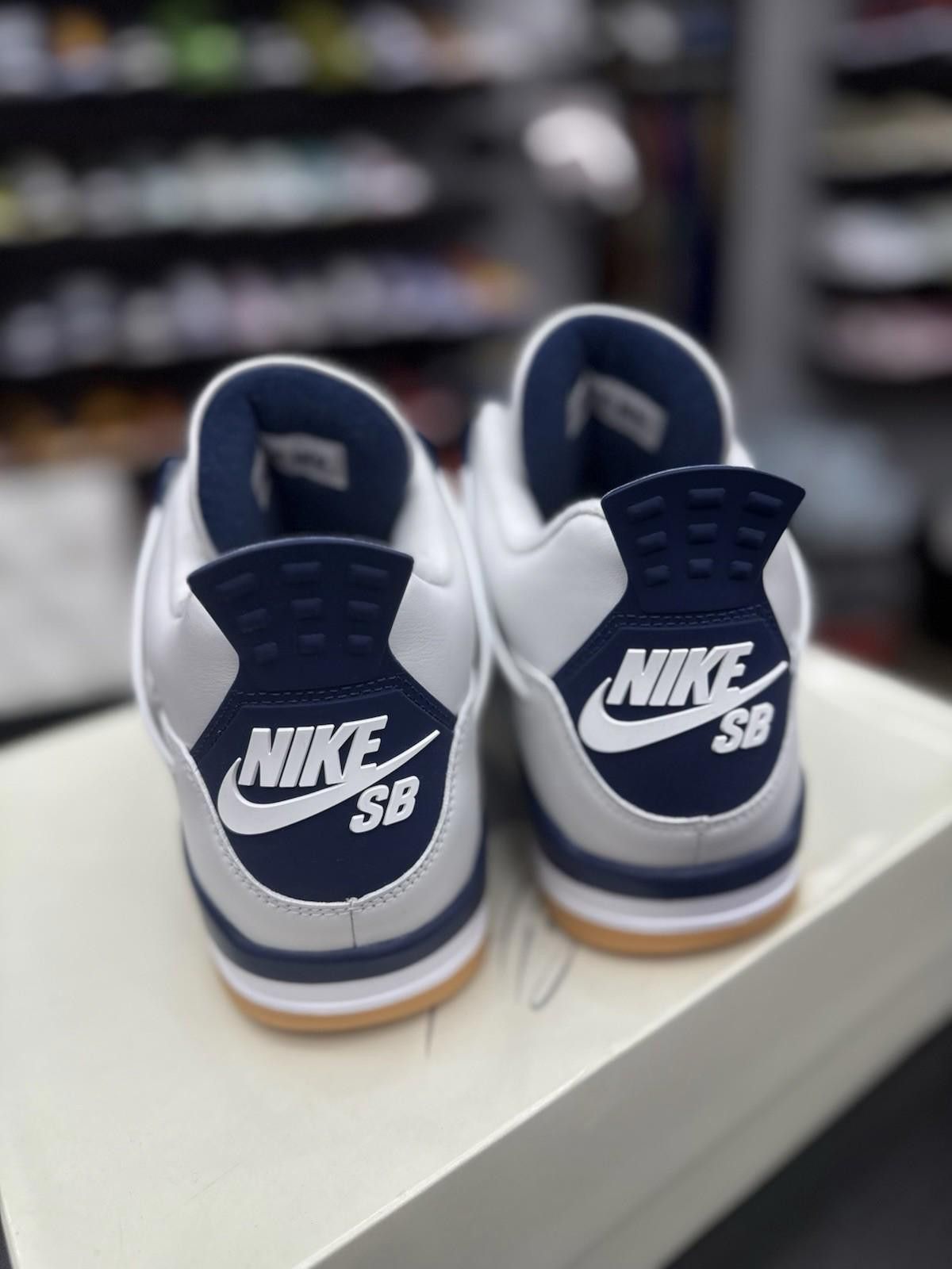 Jordan Brand Size 10.5 - Nike SB x Air Jordan 4 Retro SP Navy NEW Size US 10.5 / EU 43-44 - 9 Thumbnail