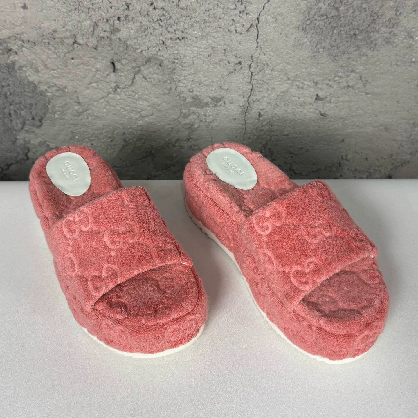 Gucci Gucci Platform Slippers Size 37 Unworn Size US 6.5 / IT 36.5 - 1 Thumbnail