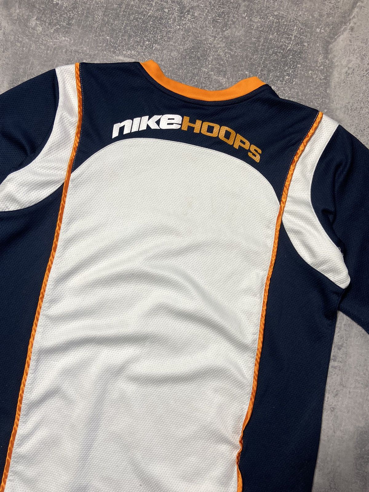 NBA Vintage Nike Center Swoosh Hoop T Shirt Tee Size US M / EU 48-50 / 2 - 14 Thumbnail