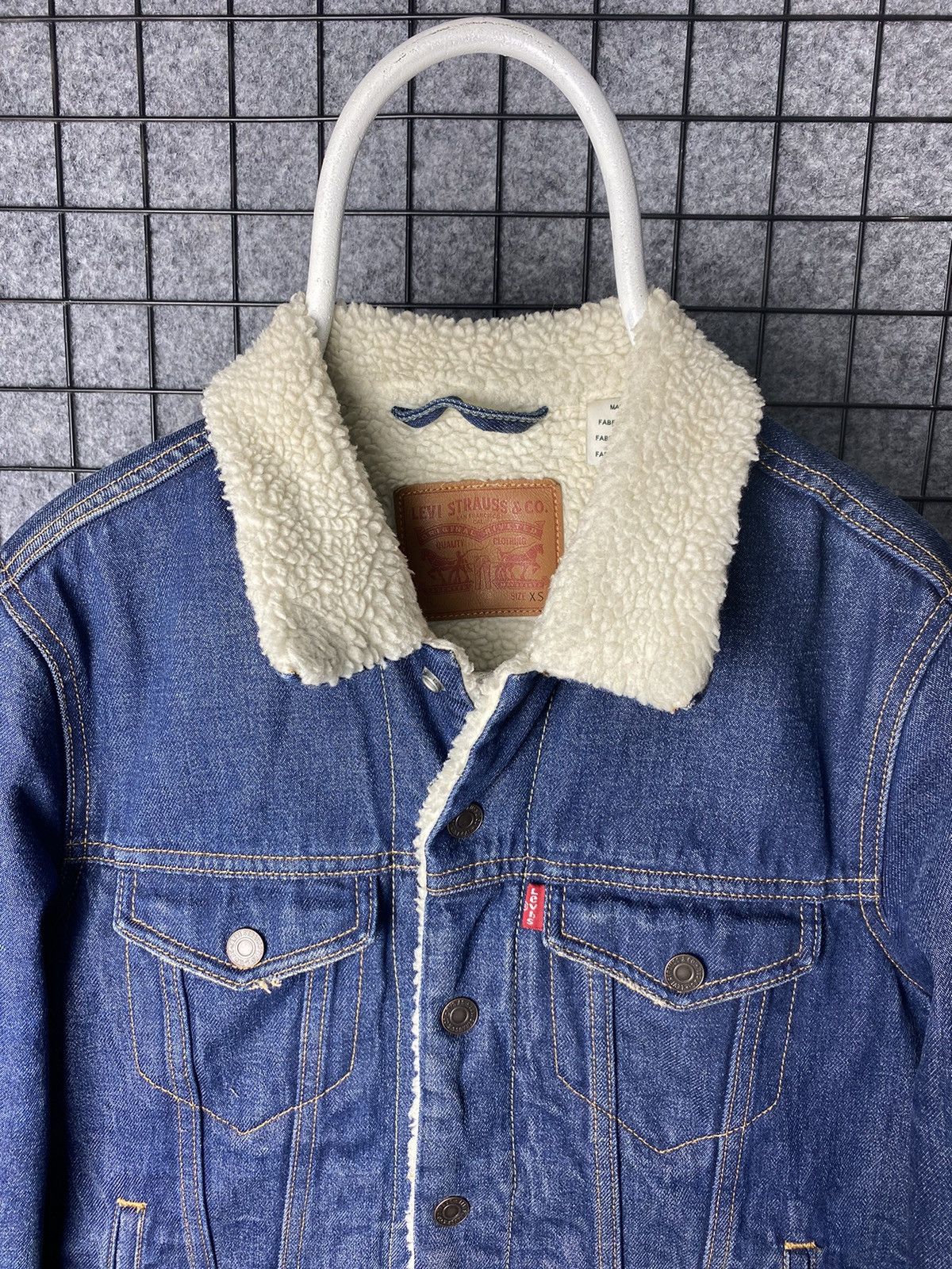 Levi's Levis Snap Button Sherpa Trucker Denim Jacket Size XS Size XS / US 0-2 / IT 36-38 - 2 Thumbnail