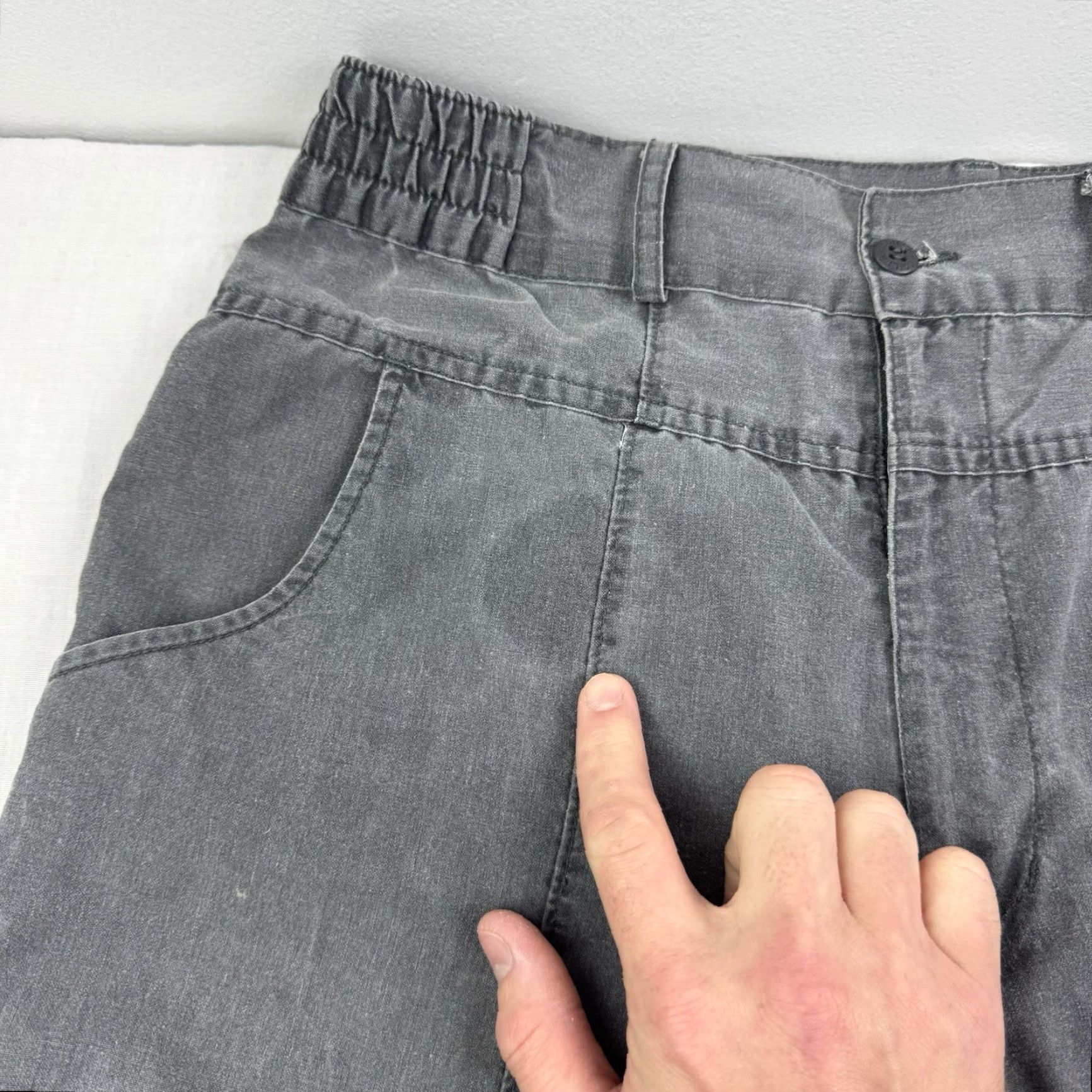 Vintage VINTAGE Colter Cargo Pants Men 34x30 Gray 90s Straight Leg Outdoor Hiking Size US 34 / EU 50 - 6 Thumbnail