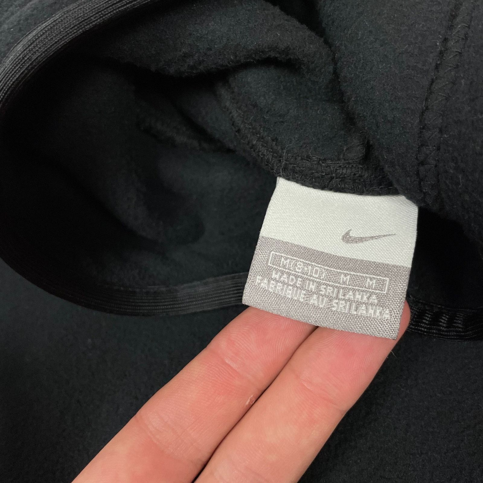 Nike × Vintage Nike Women's Black Spellout Fleece Pullover Hoodie M (8-10) Size M / US 6-8 / IT 42-44 - 7 Thumbnail