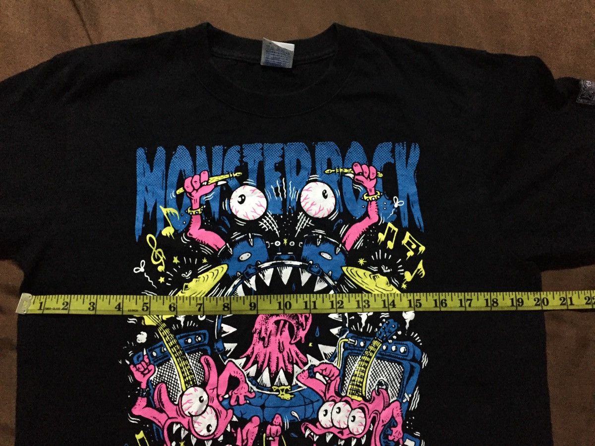 Band Tees × Japanese Brand Monster Rock Rolling Cradle Tee Size US M / EU 48-50 / 2 - 7 Thumbnail