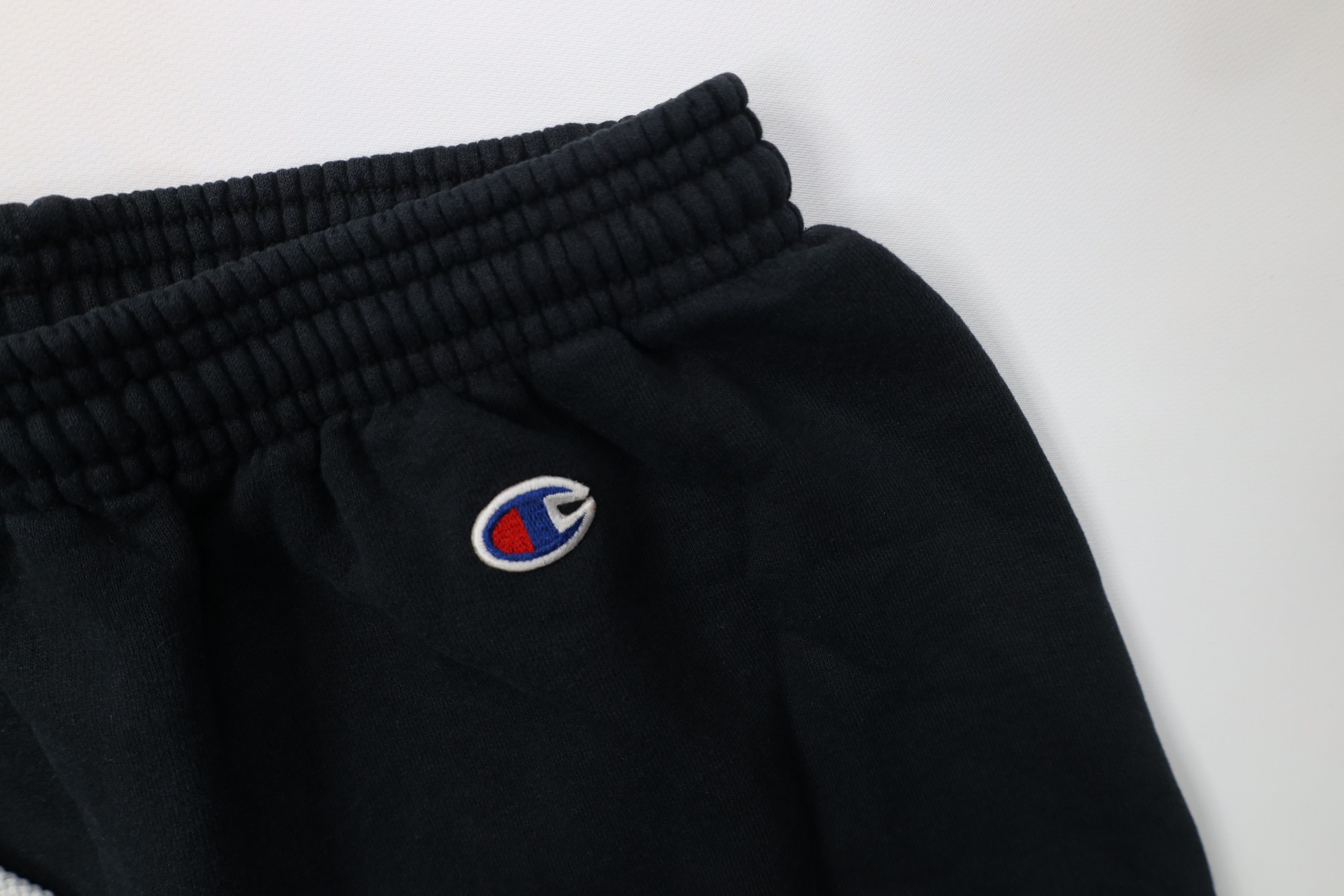 Champion Vintage 90s Y2K Champion Sweatpants Joggers Pants Black Size US 36 / EU 52 - 7 Thumbnail