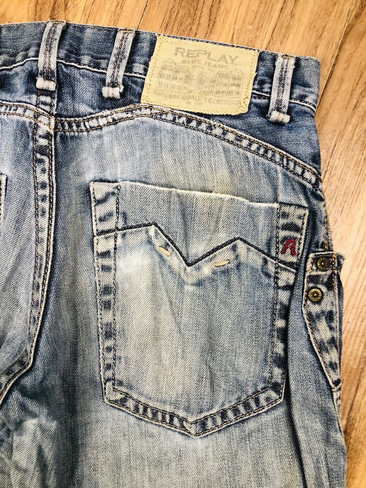 Replay REPLAY Regular Fit Distressed Jeans (38) Size US 31 - 17 Thumbnail