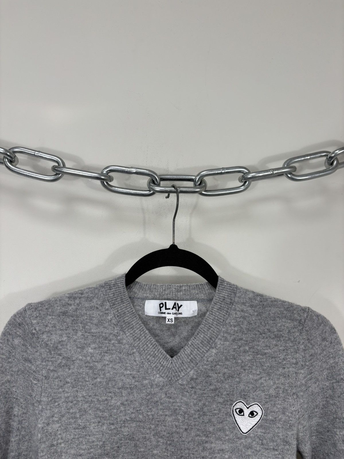 Comme des Garcons Comme Des Garcons Play Women’s Heart Gray Wool Sweater Size XS / US 0-2 / IT 36-38 - 4 Thumbnail