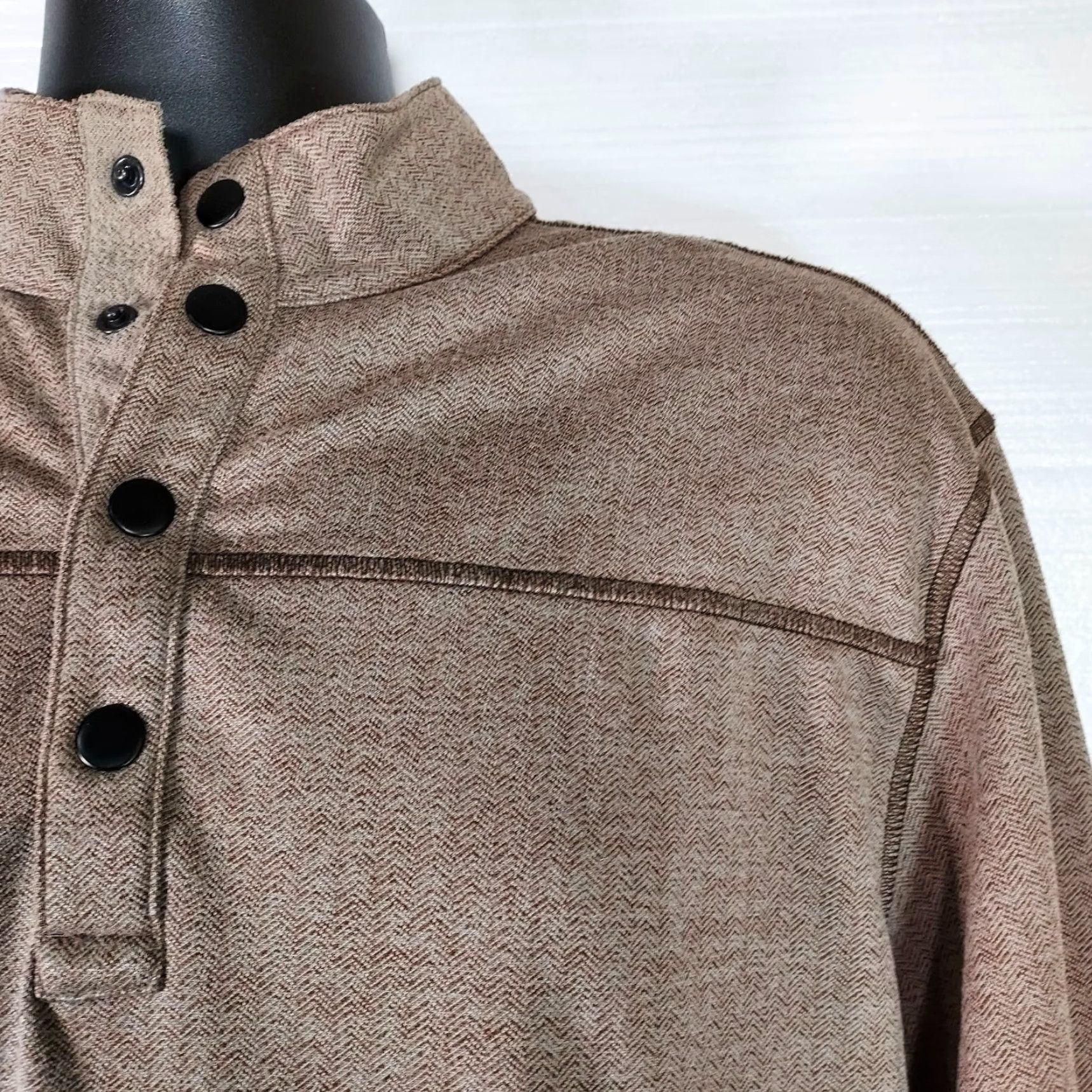 Roundtree & Yorke Roundtree & Yorke Performance Pullover Spandex 1/4 Snap Placket Brown L Large Mens Golf Activewear Mock Neck Knit Shirt Size US L / EU 52-54 / 3 - 4 Thumbnail