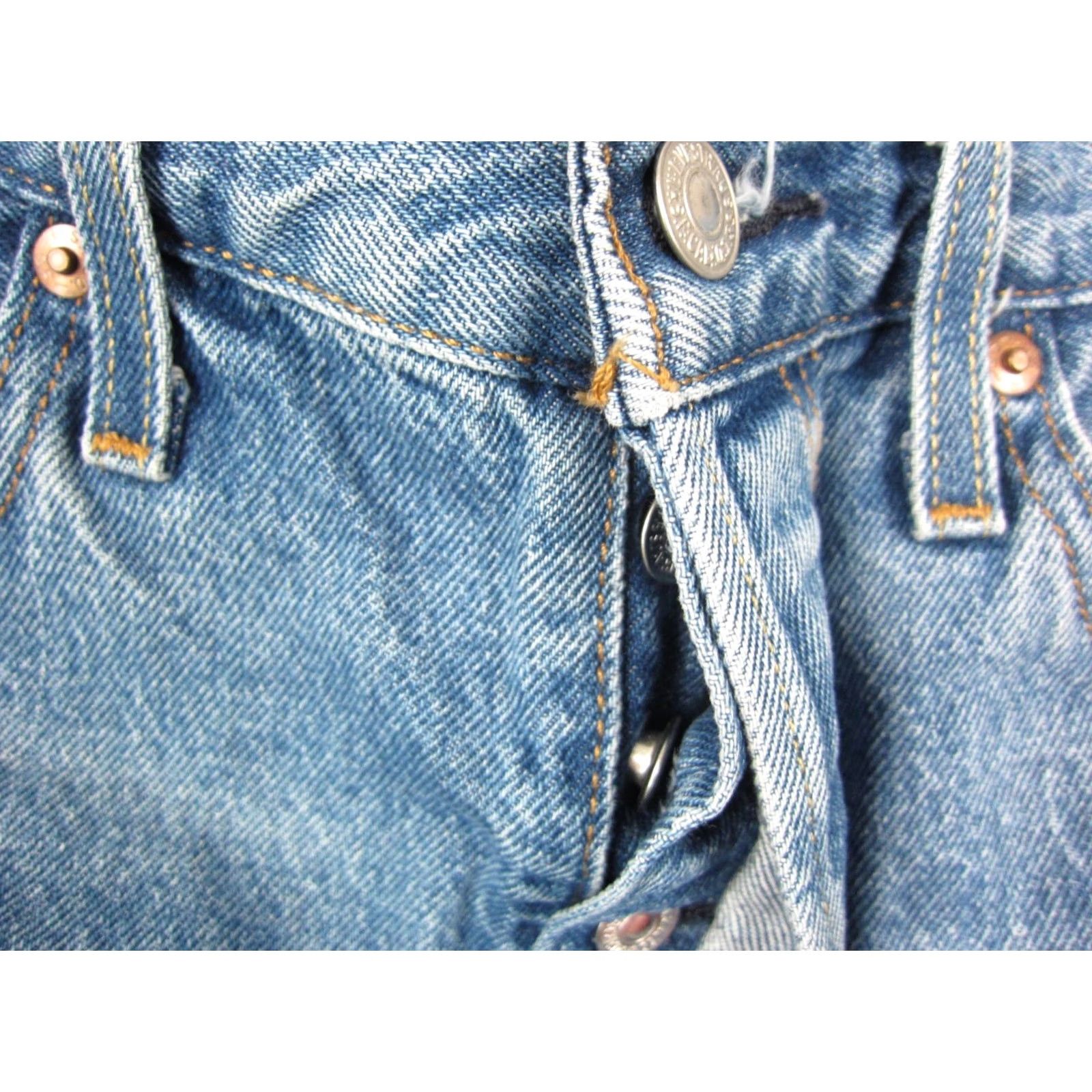 Levi's Levis 501 Jean Shorts Womens 28 Blue Denim Distressed Button Fly Big E Cut Off Casual 5-Pocket 70s 80s 90s Mens Womens Boys Girls Size 28" / US 6 / IT 42 - 3 Thumbnail