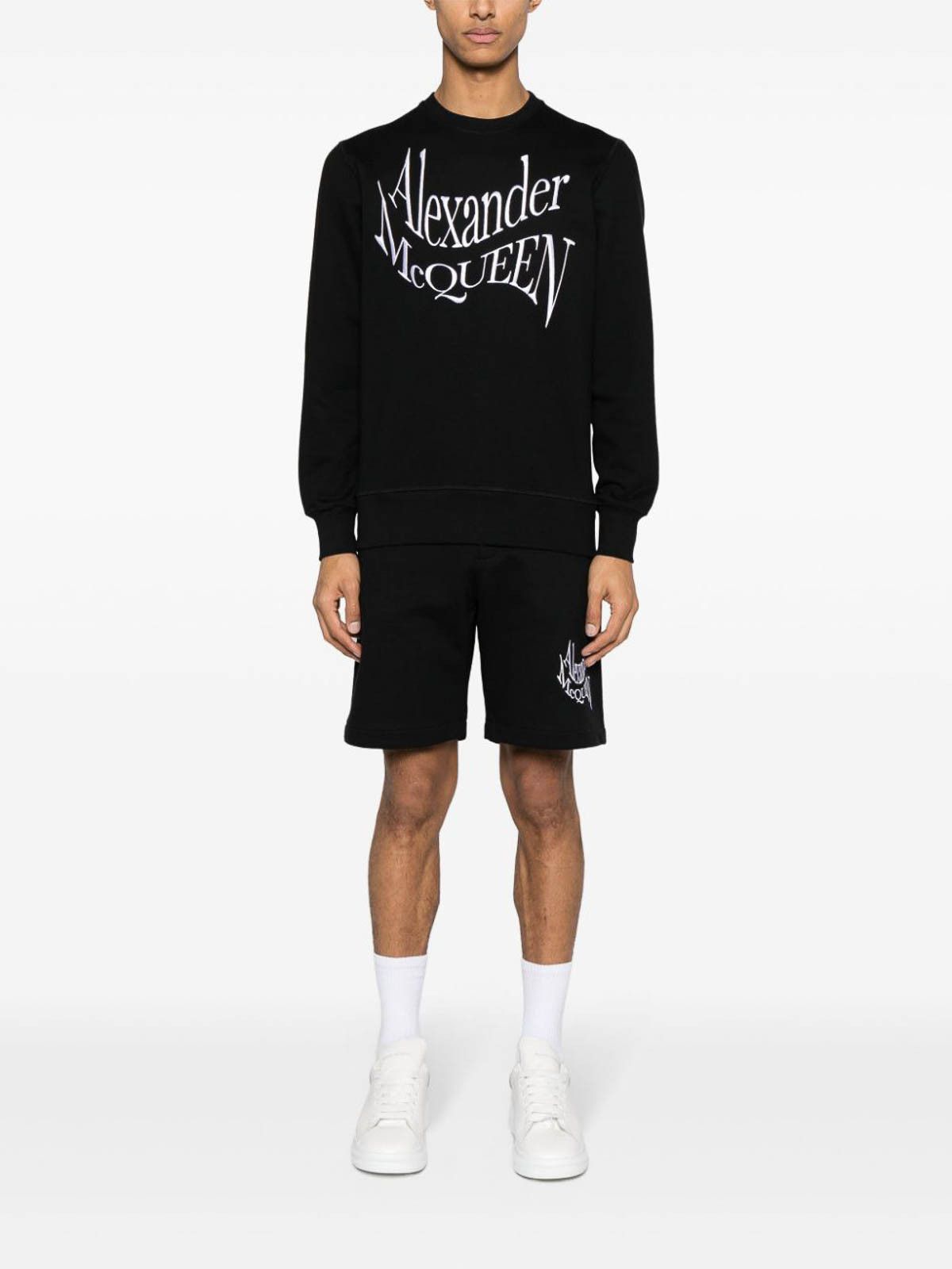 Alexander McQueen o1w1db10725 Warped Logo Sweatshirt in Black Size US XS / EU 42 / 0 - 5 Thumbnail