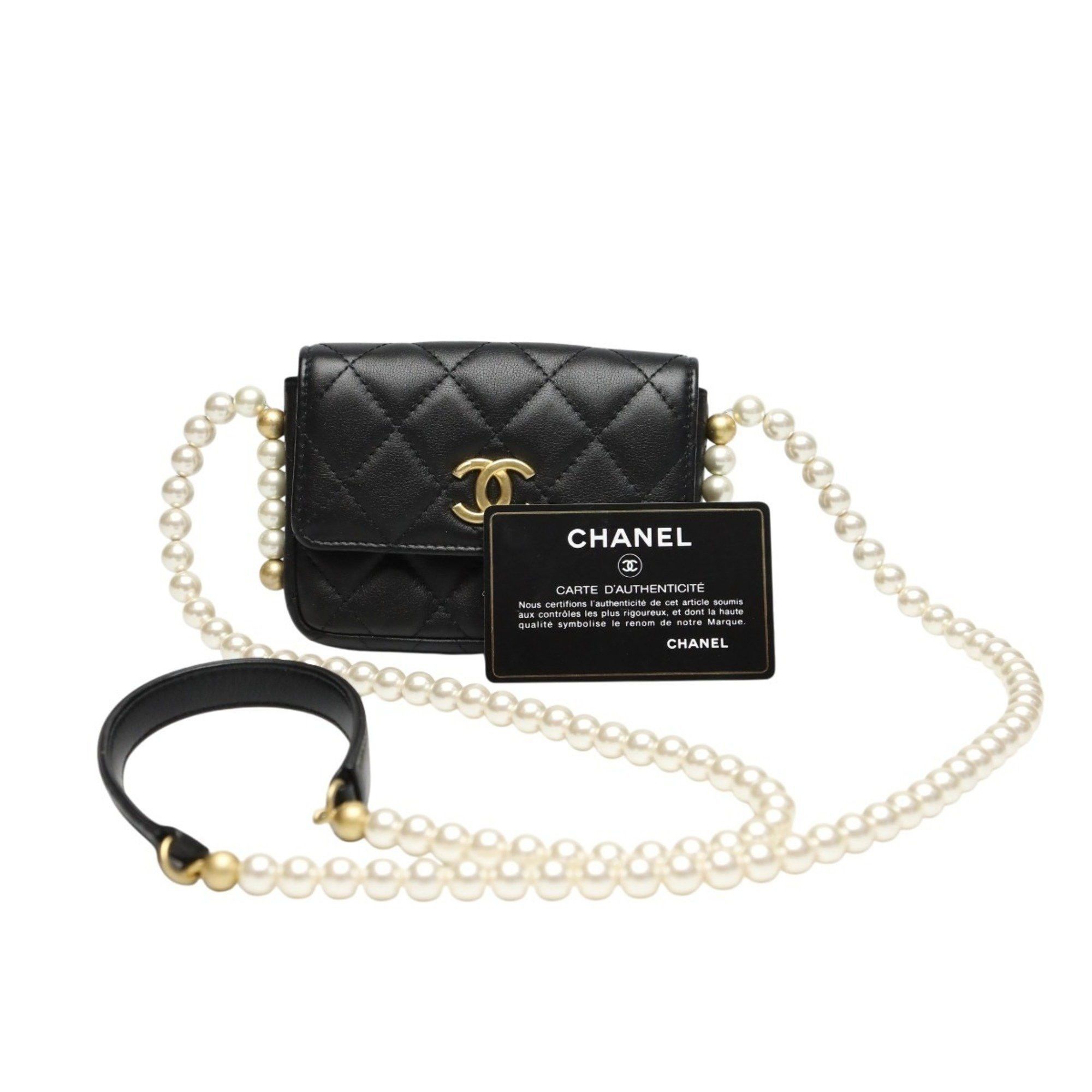 Chanel CHANEL Mini Matelasse Shoulder Bag in Black Lambskin Size ONE SIZE - 1 Thumbnail