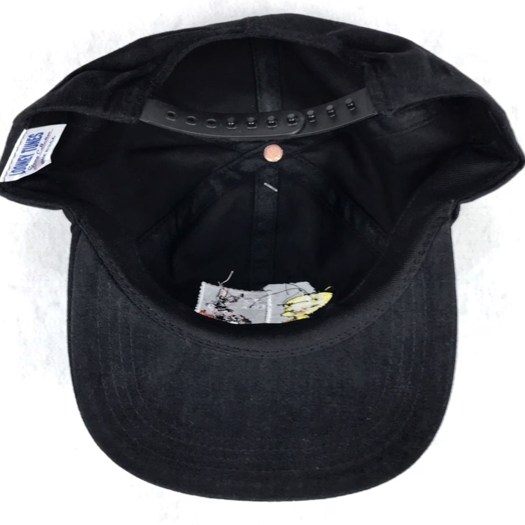 Vintage VINTAGE Warner Bros. Snapback Hat 1997 Looney Tunes Tweety & Bugs Bunny Adjustable Black Unisex Adults 90s 80s Cartoon Stamp Size ONE SIZE - 7 Thumbnail