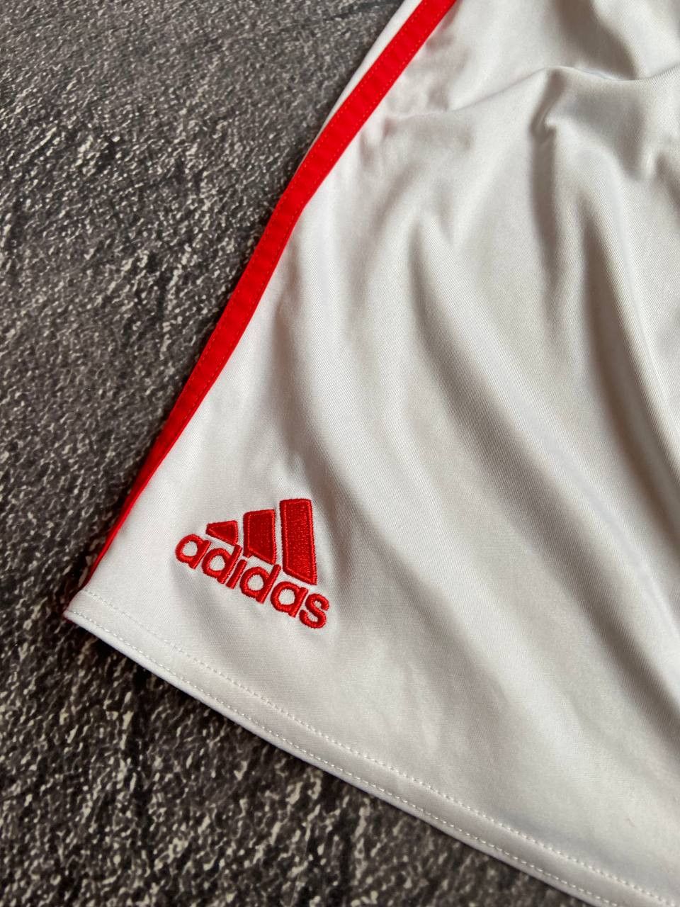 Adidas Adidas Benfica football shorts Size US 34 / EU 50 - 6 Thumbnail