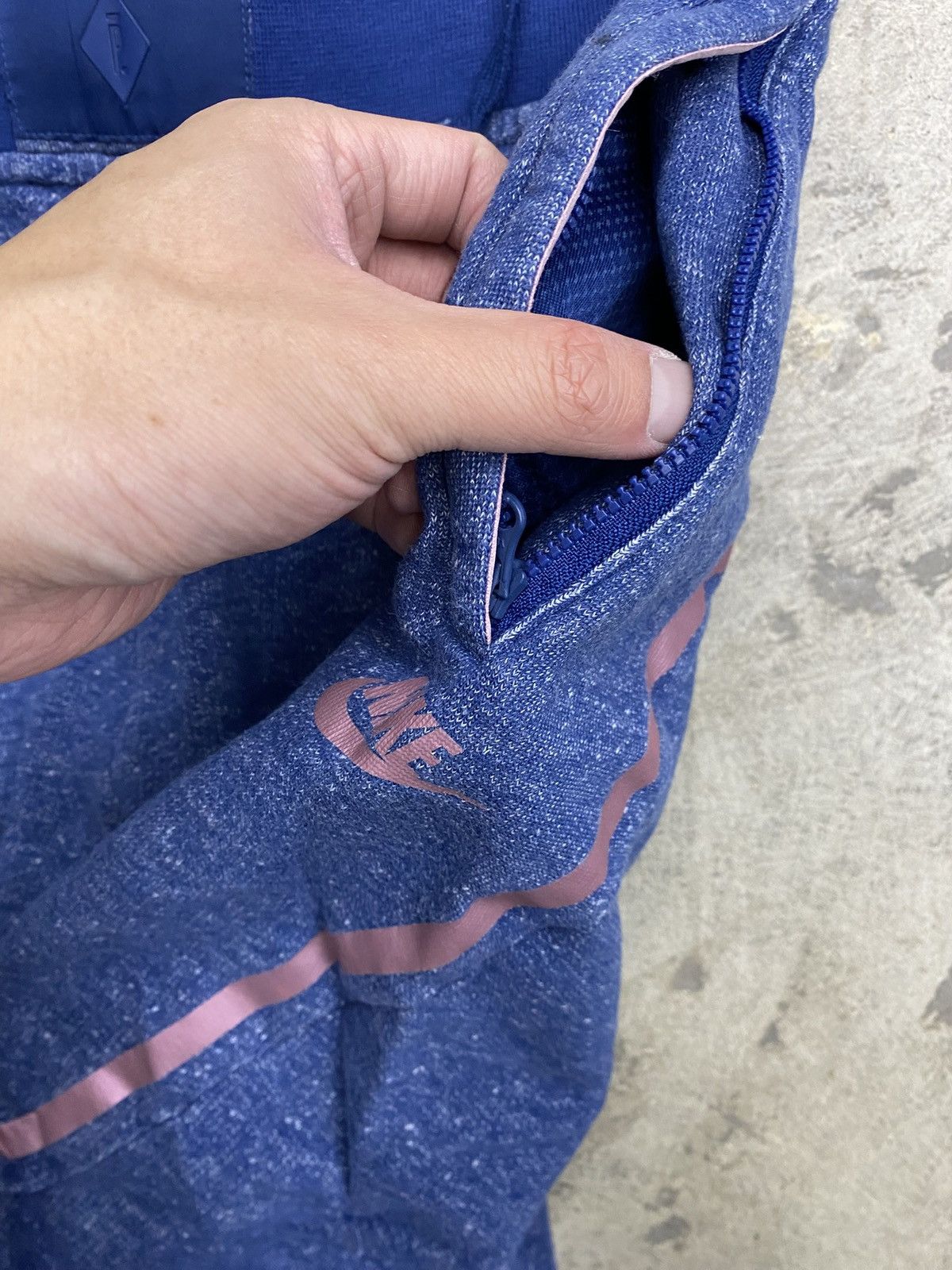 Nike × Pigalle RARE Nike Pigalle Sweatshorts Size US 34 / EU 50 - 5 Thumbnail