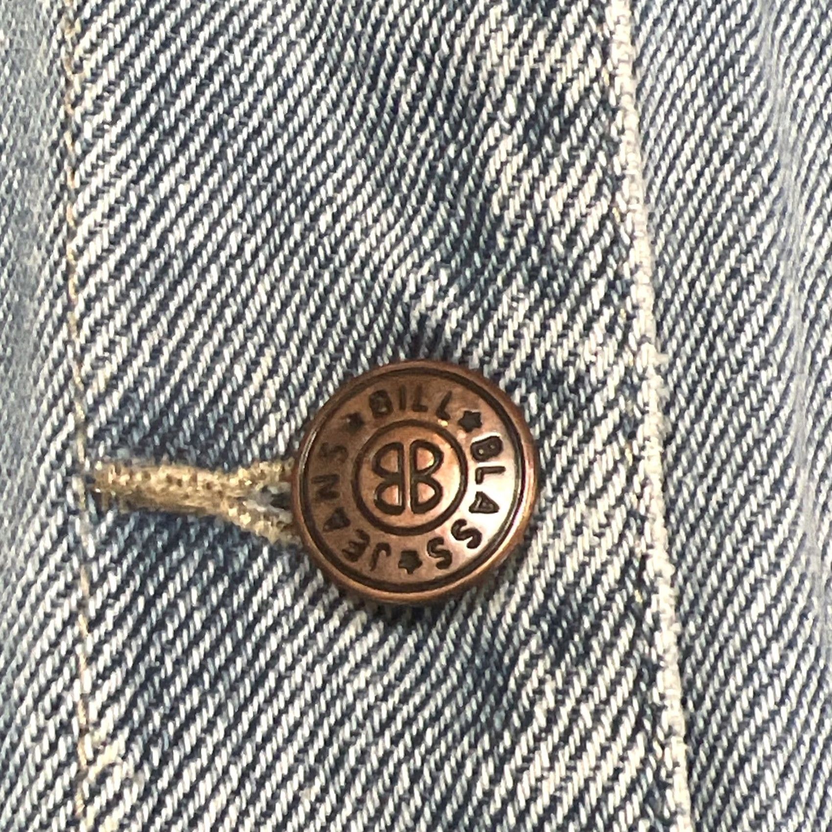 Bill Blass VINTAGE Bill Blass Denim Jacket Women’s PM Button pocket Collared Short Sleeve Motorcycle Jacket Bills Blass Blue Jean Size 32" / US 10 / IT 46 - 7 Thumbnail