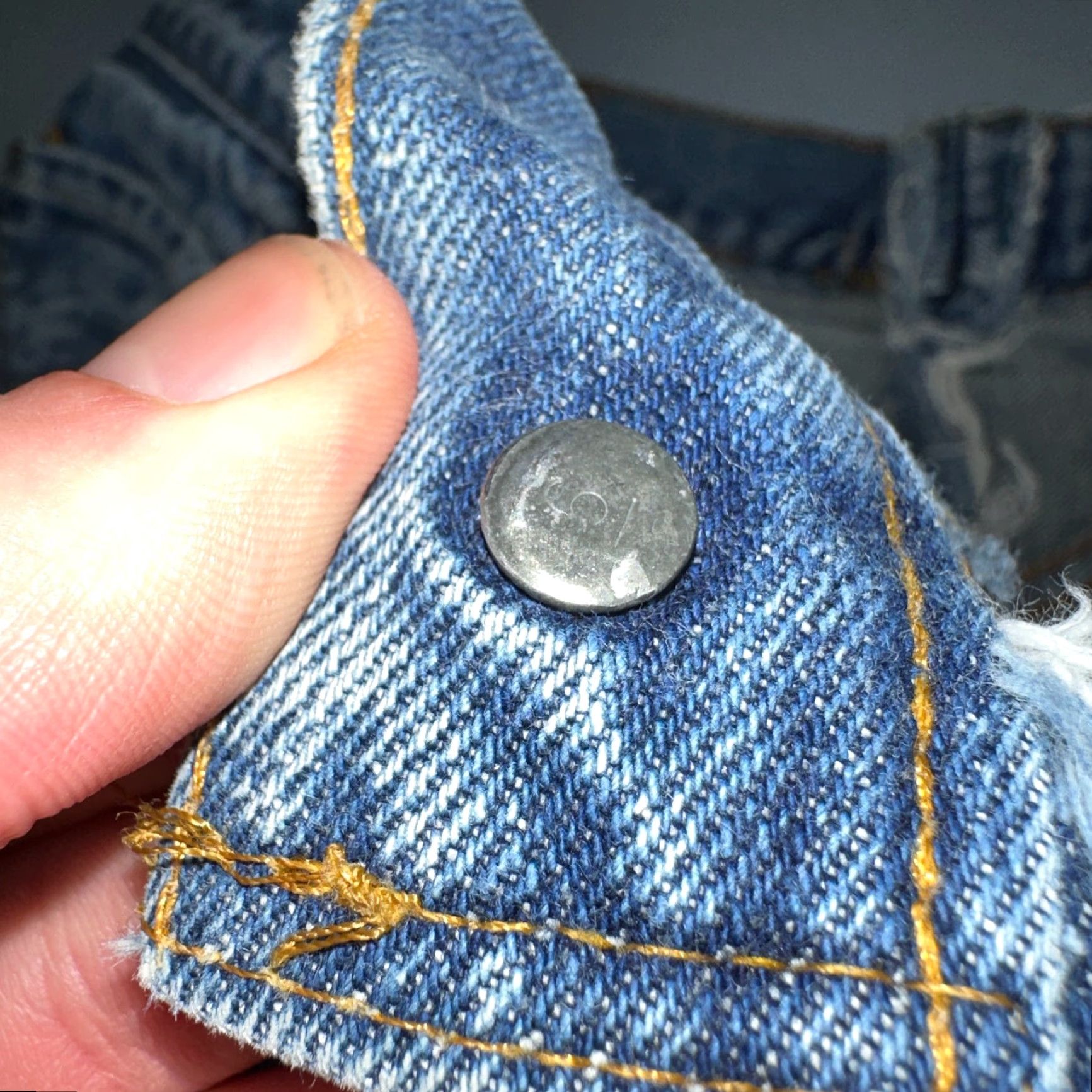 Levi's Levi's 501 XX VTG 70s Jeans Straight 27x31 Med Wash Blue Denim Cotton Button Vintage Men Regular XX 501 Series USA 80s 70s Tailored Altered Size US 27 - 7 Thumbnail