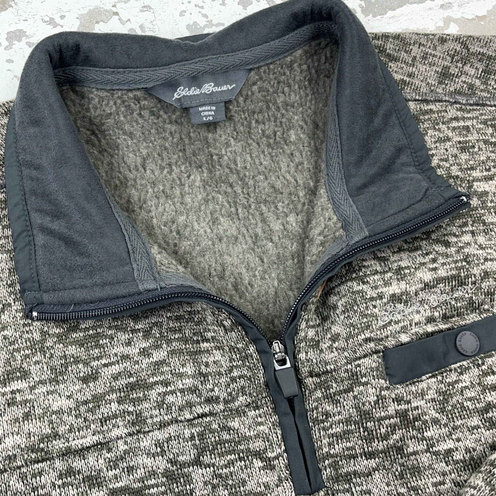 Eddie Bauer Eddie Bauer Sweater Men Large Gray Fleece Pullover 1/4 Zip Jacket Heather K, Casual, Classic Outdoor Knit/Brand/Regular Fit Size US L / EU 52-54 / 3 - 4 Thumbnail