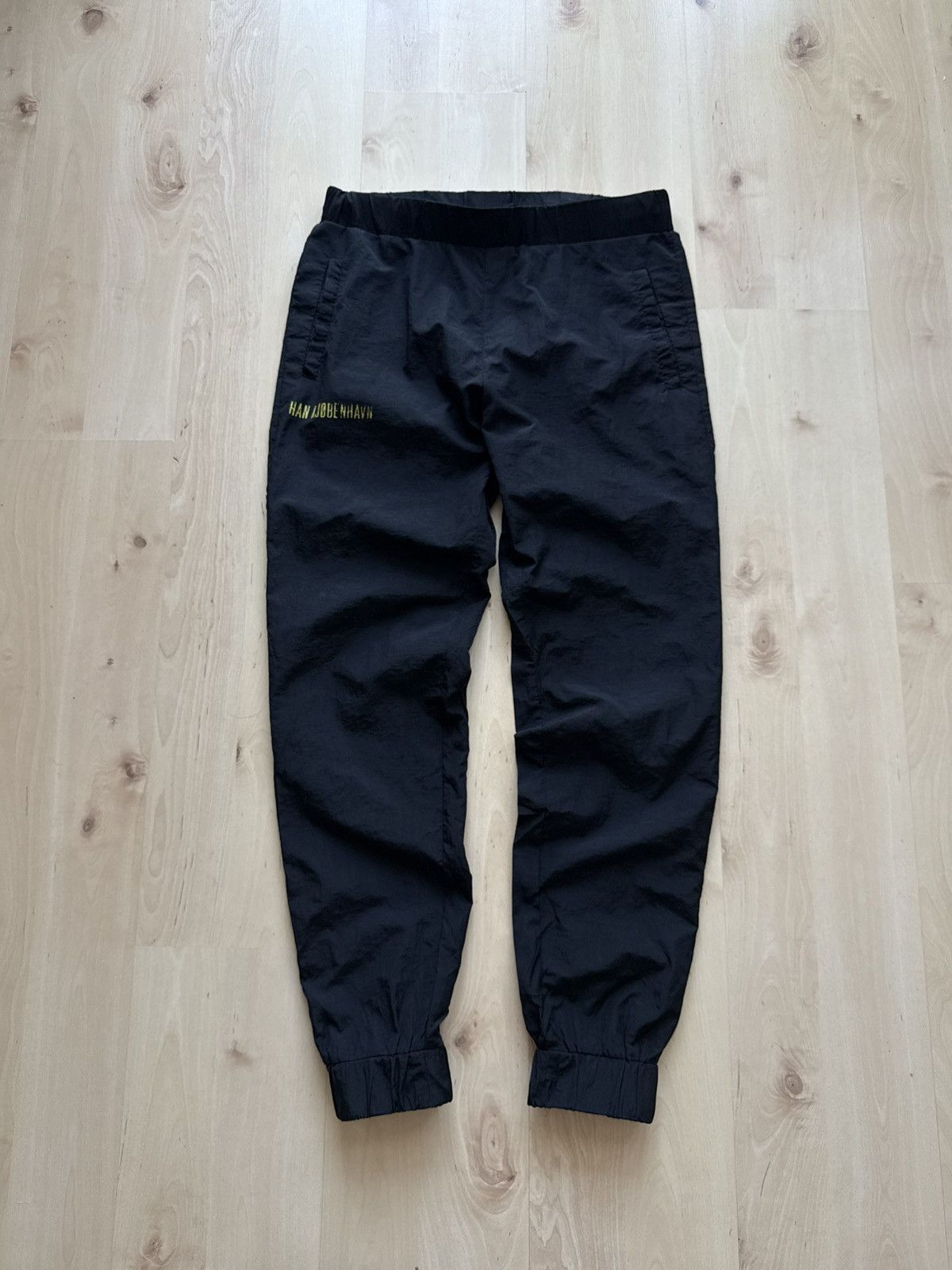 Han Kjobenhavn Han Kjobenhavn nylon jogger pants size S Size US 30 / EU 46 - 1 Thumbnail