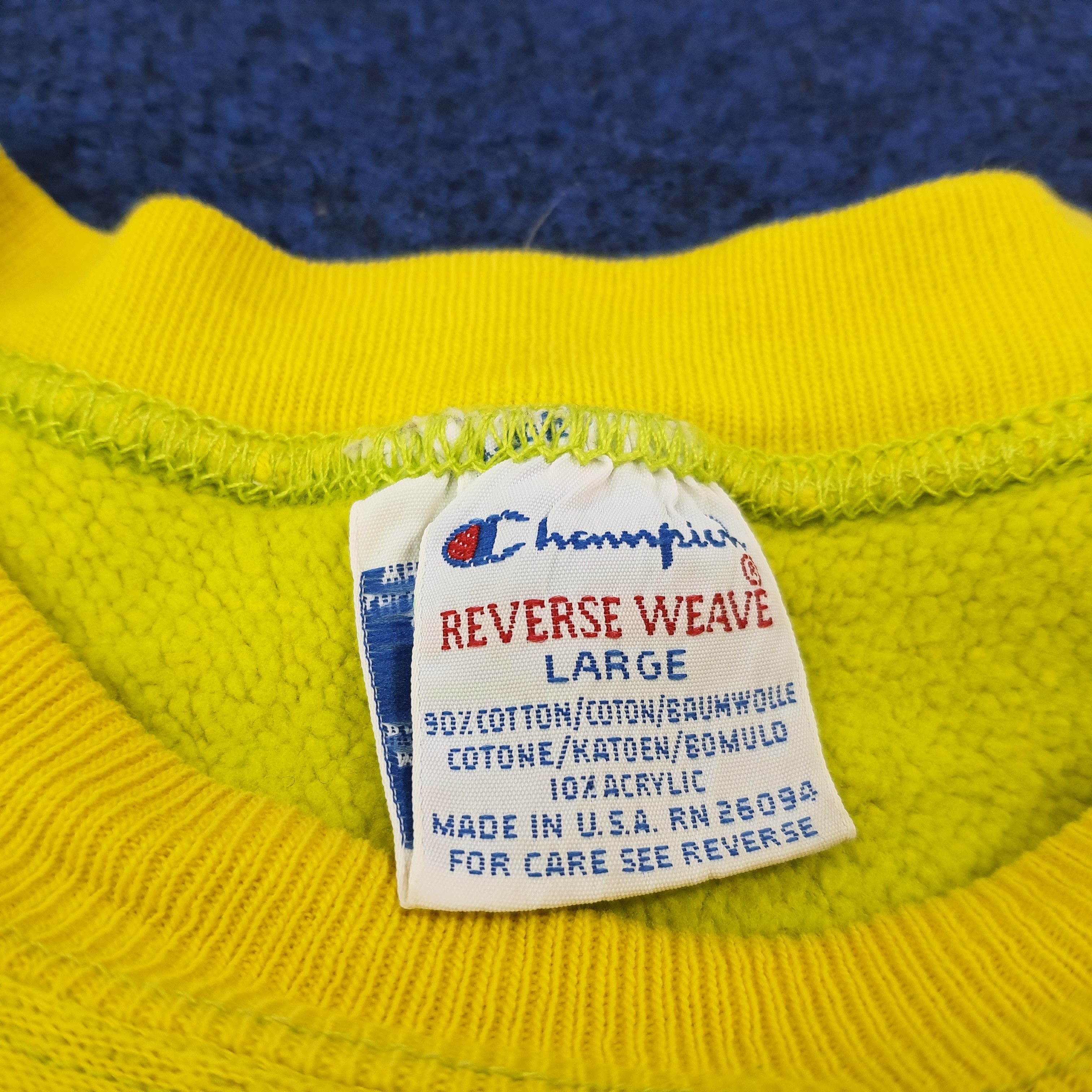 Champion × Vintage Vintage Champion Small Logo Sweatshirts C220N6 Size US S / EU 44-46 / 1 - 4 Thumbnail