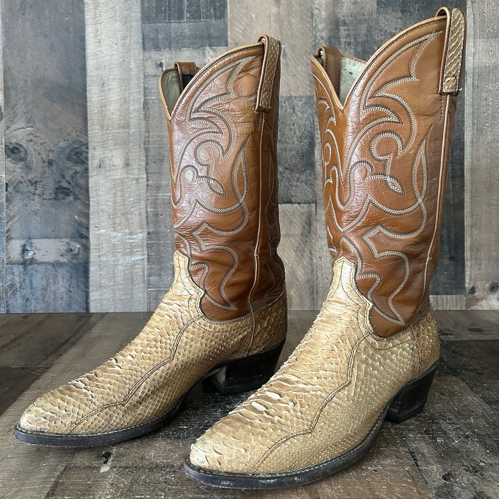 Dan Post Dan Post Vintage Snakeskin Western Cowboy Boots Mens 7.5 D Size US 7.5 / EU 40-41 - 1 Thumbnail