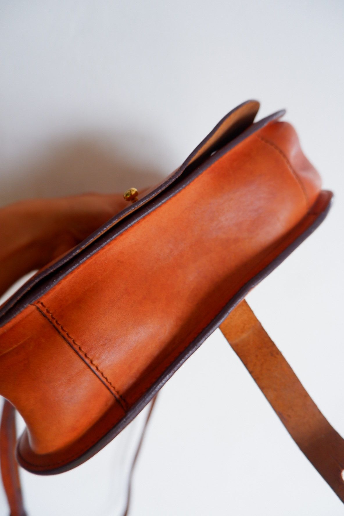 Ralph Lauren Purple Label Ralph Lauren Purple Label Saddle Bag Leather Made in Italy Size ONE SIZE - 11 Thumbnail