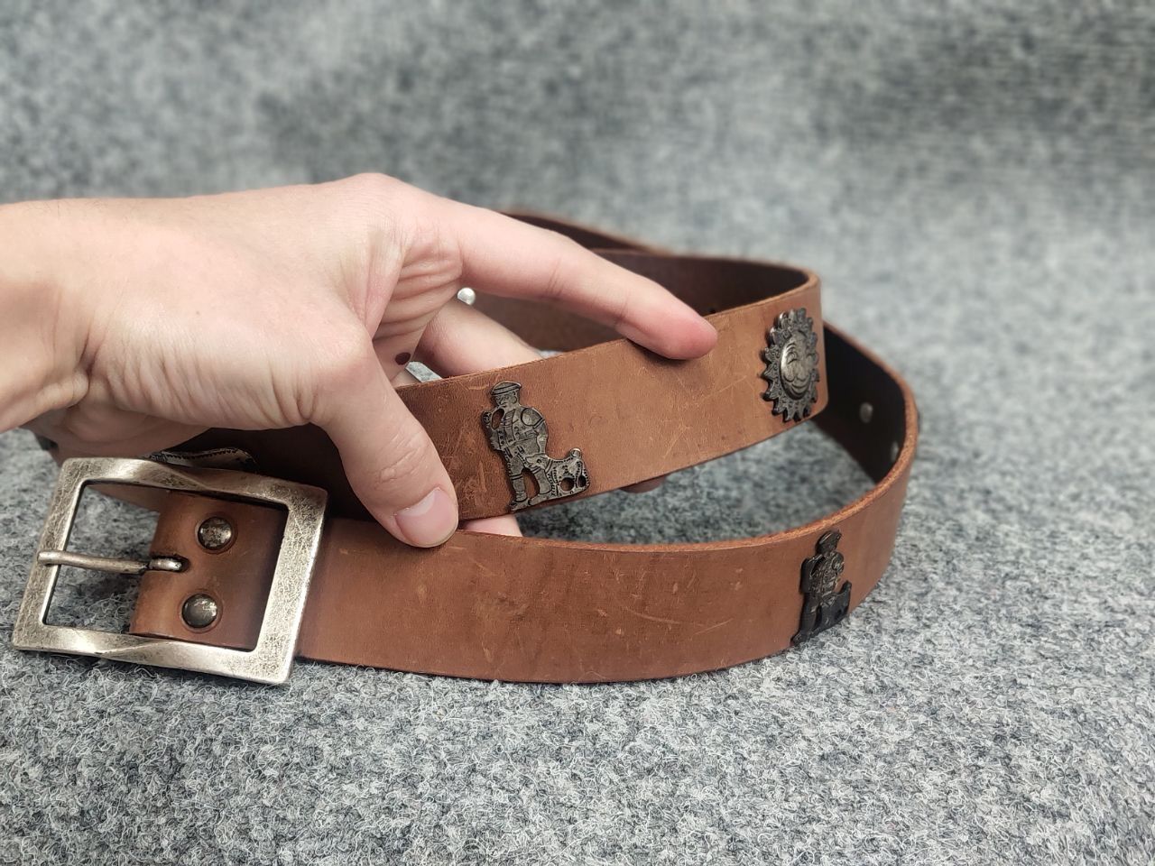 Etro Vintage 90's Etro Leather Metal iconic cows belt Old Money Size ONE SIZE - 4 Thumbnail
