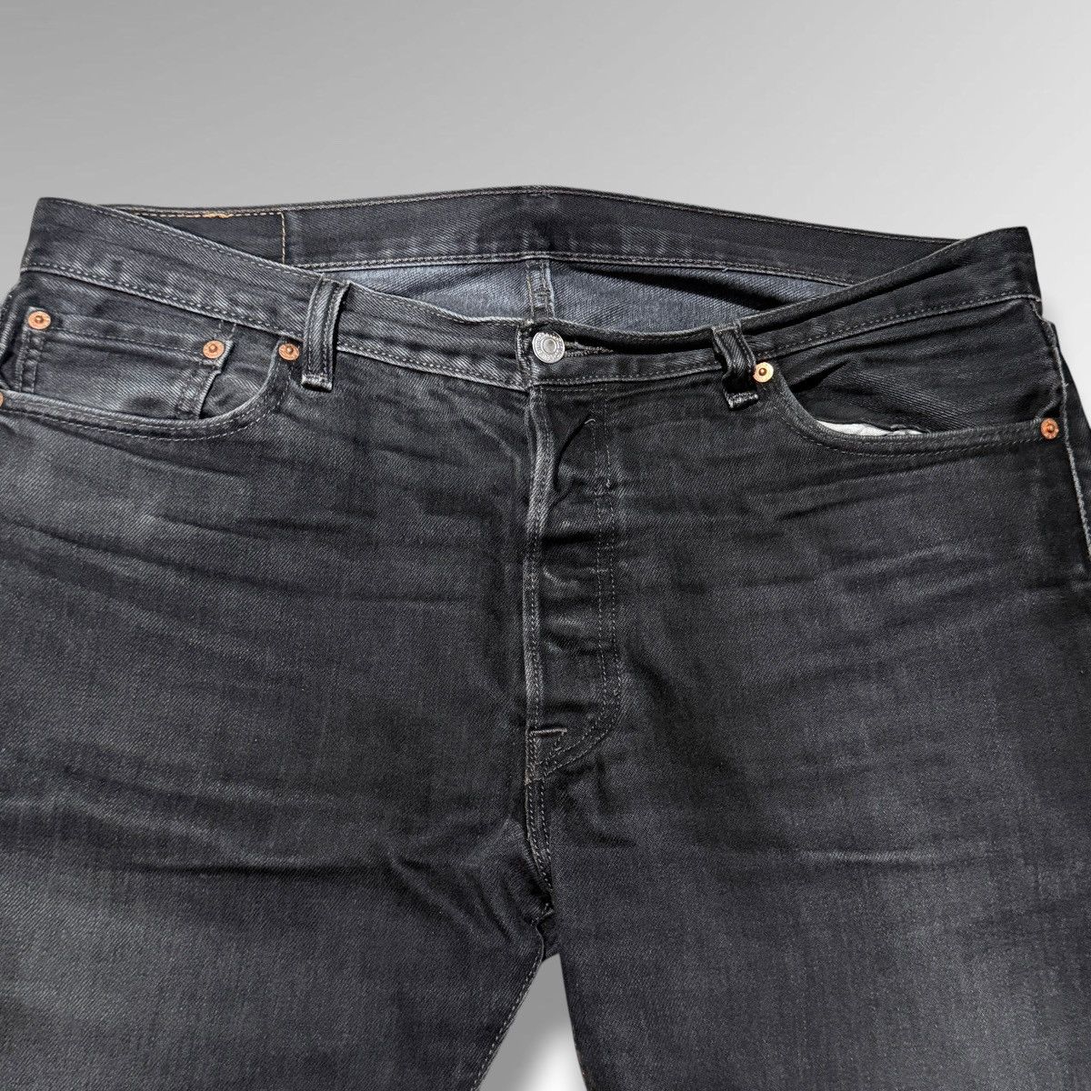 Levi's Levi’s 501 Cropped Faded Black Denim Jeans Size US 36 / EU 52 - 4 Thumbnail