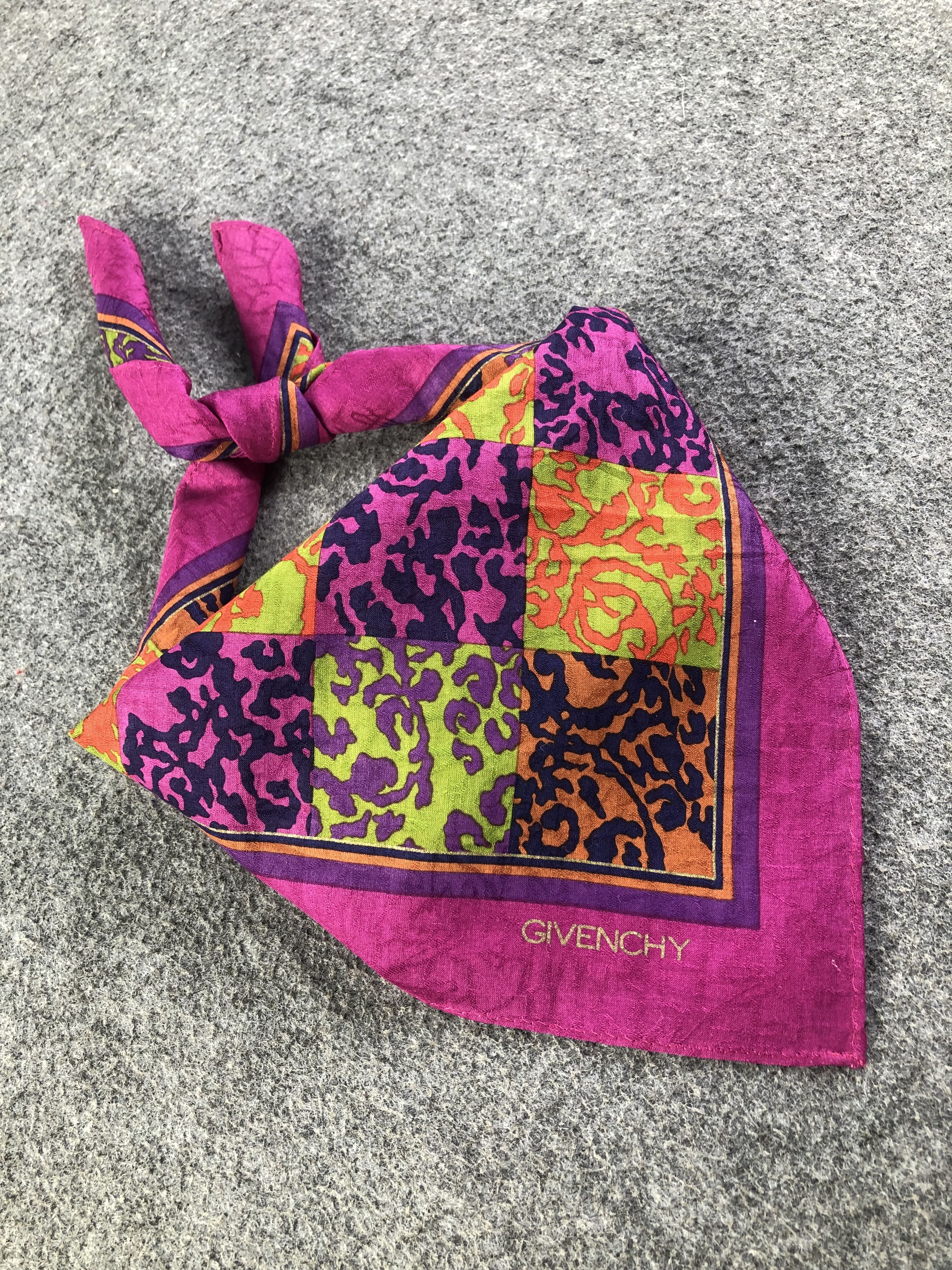 Vintage Givenchy Handkerchief / Bandana / Neckerchief Size ONE SIZE - 1 Thumbnail