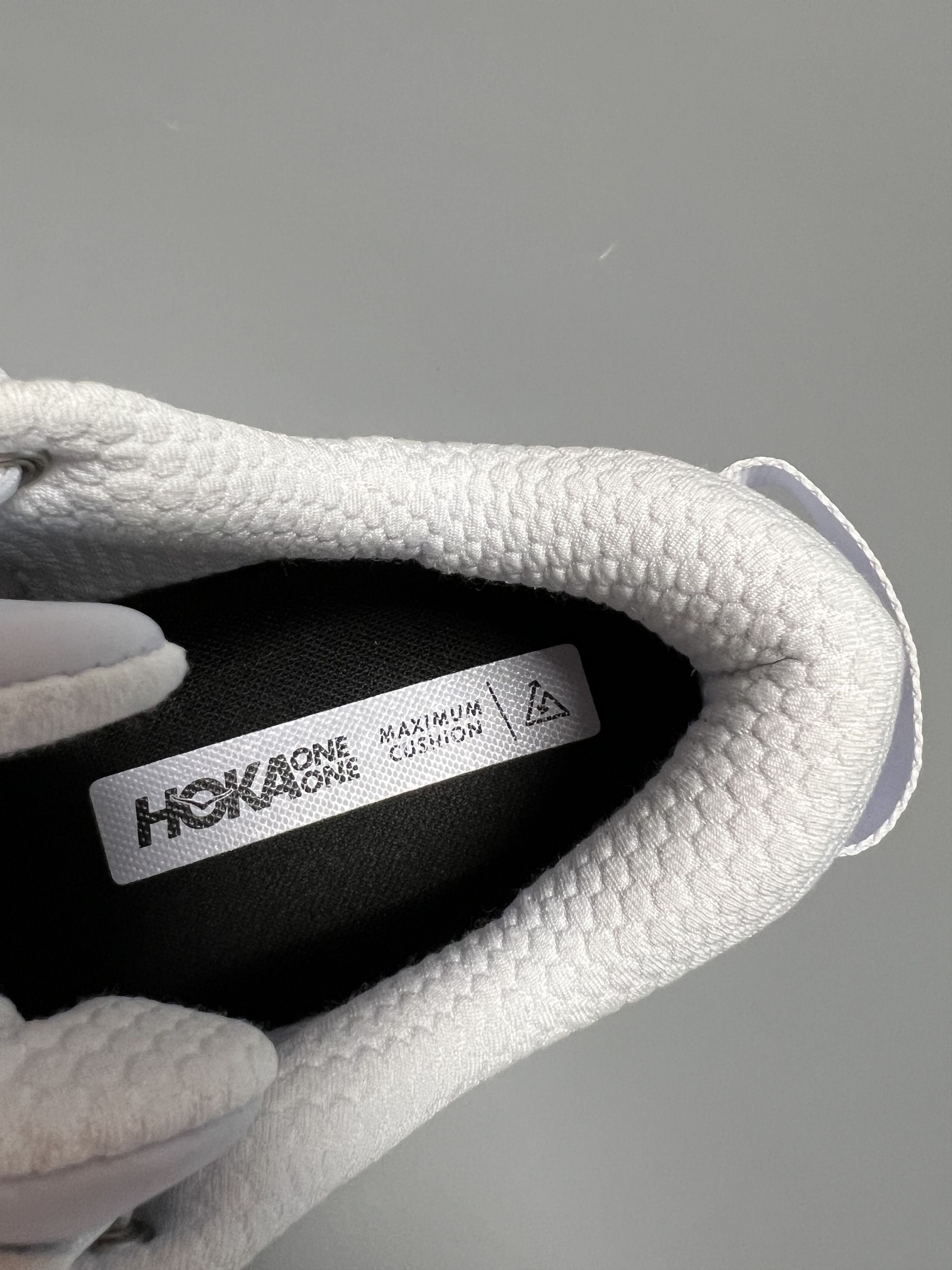Hoka 9.5D Hoka Bondi SR Wide Running Shoes Walking Size US 9.5 / IT 39.5 - 16 Thumbnail