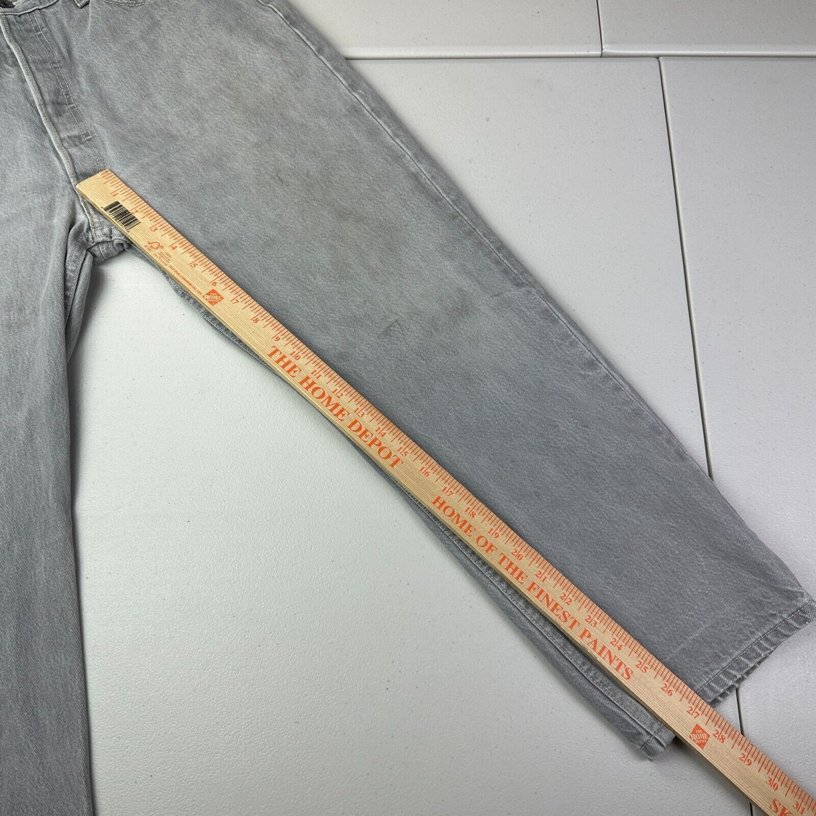 Levi's Levis 501 Mens Jeans Denim Straight Leg Button Fly (34x27) Size US 36 / EU 52 - 9 Thumbnail