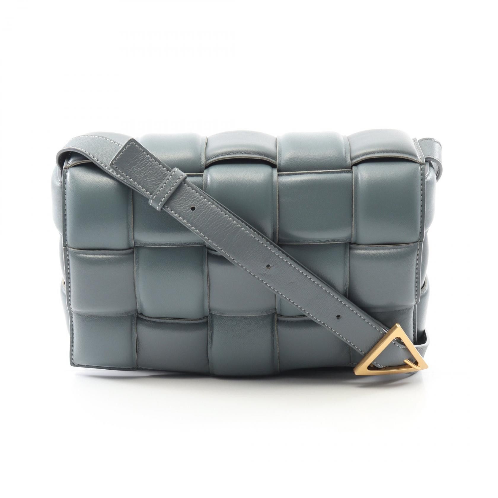 Bottega Veneta Bottega Veneta Bottega Veneta Padded Cassette Leather Shoulder Bag Leather Shoulder Bag 591970 Size ONE SIZE - 1 Thumbnail